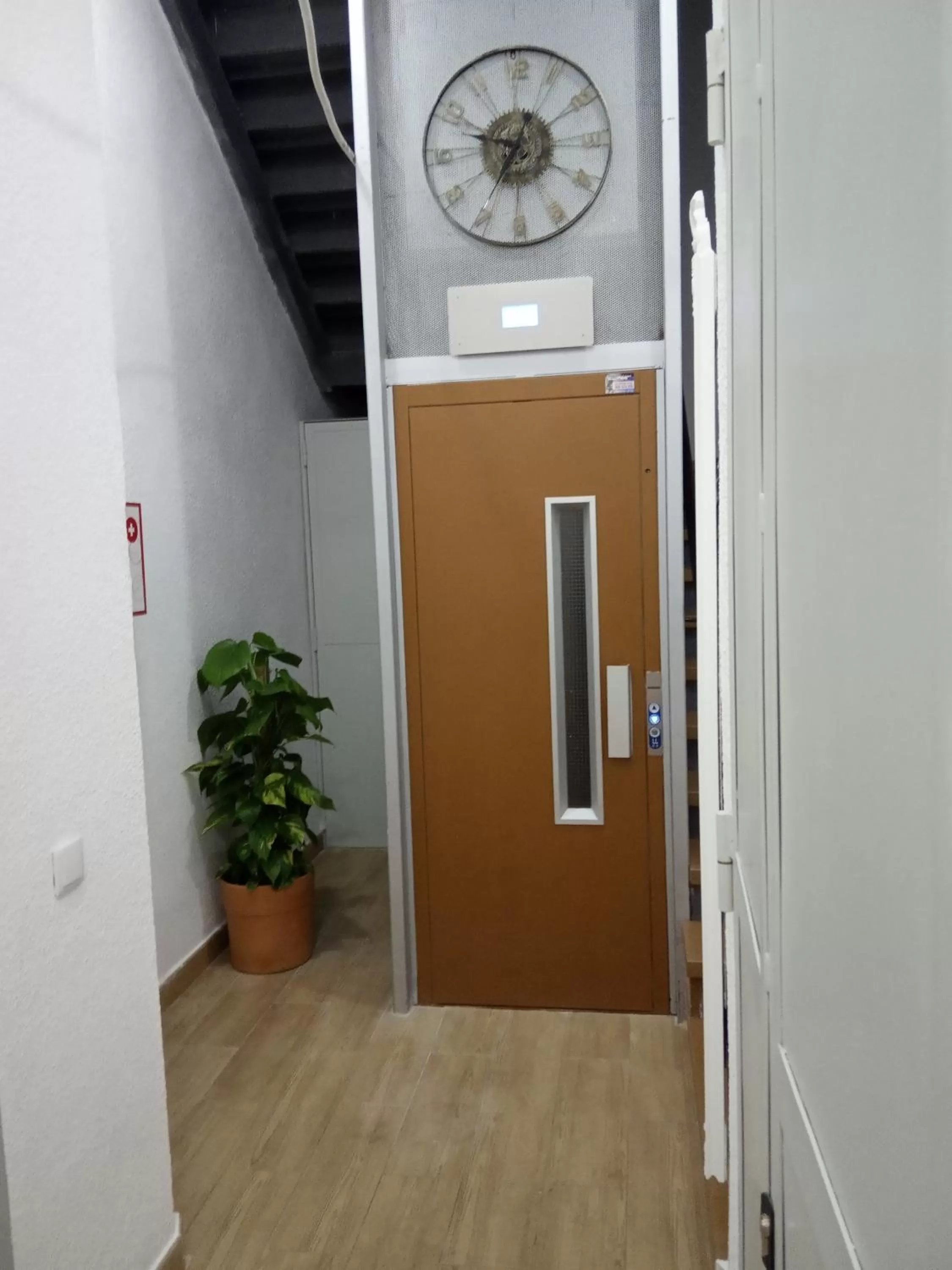 Property building in Alicante Center Apart