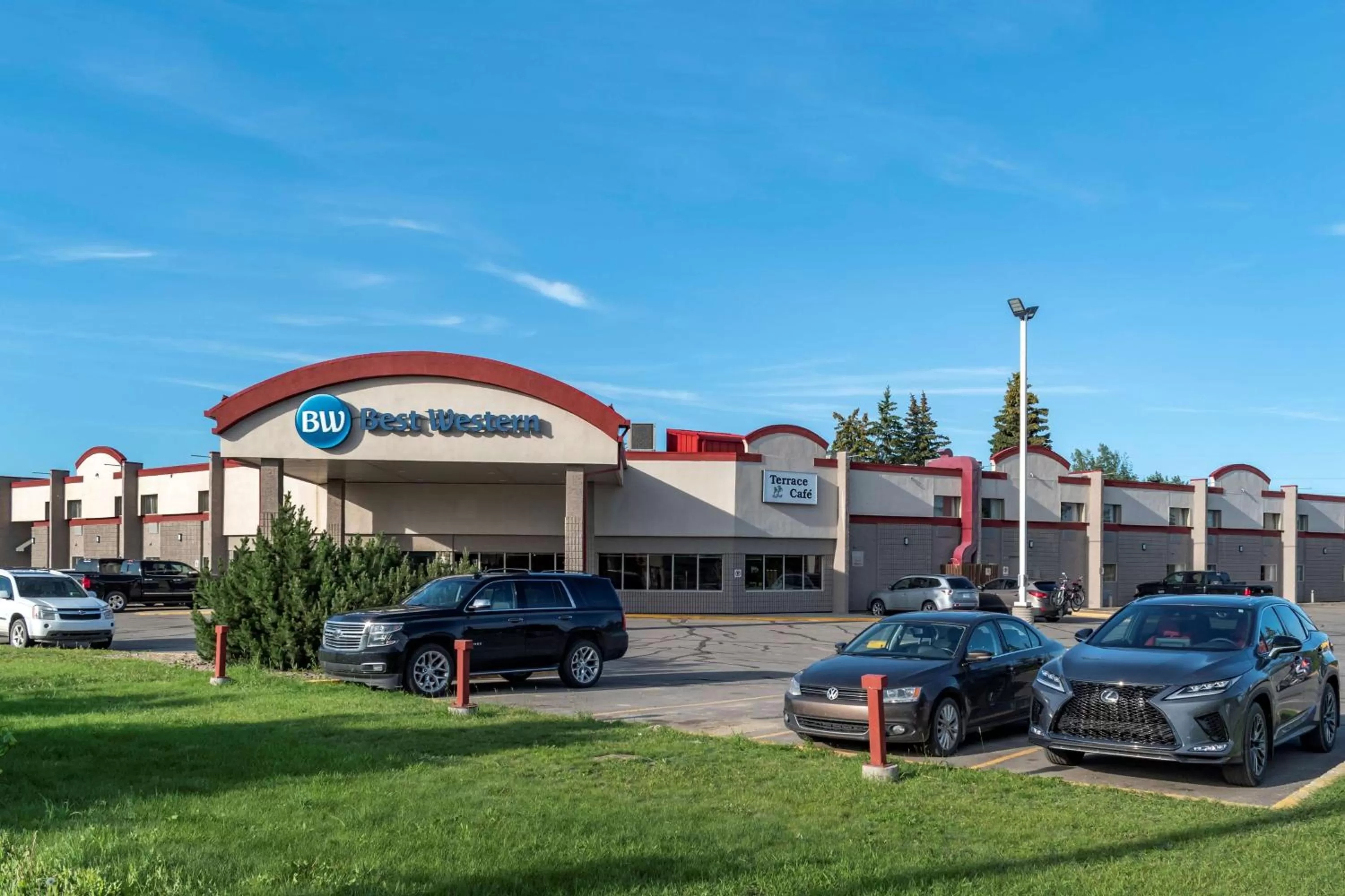 Property building in Best Western Marquis Inn & Suites