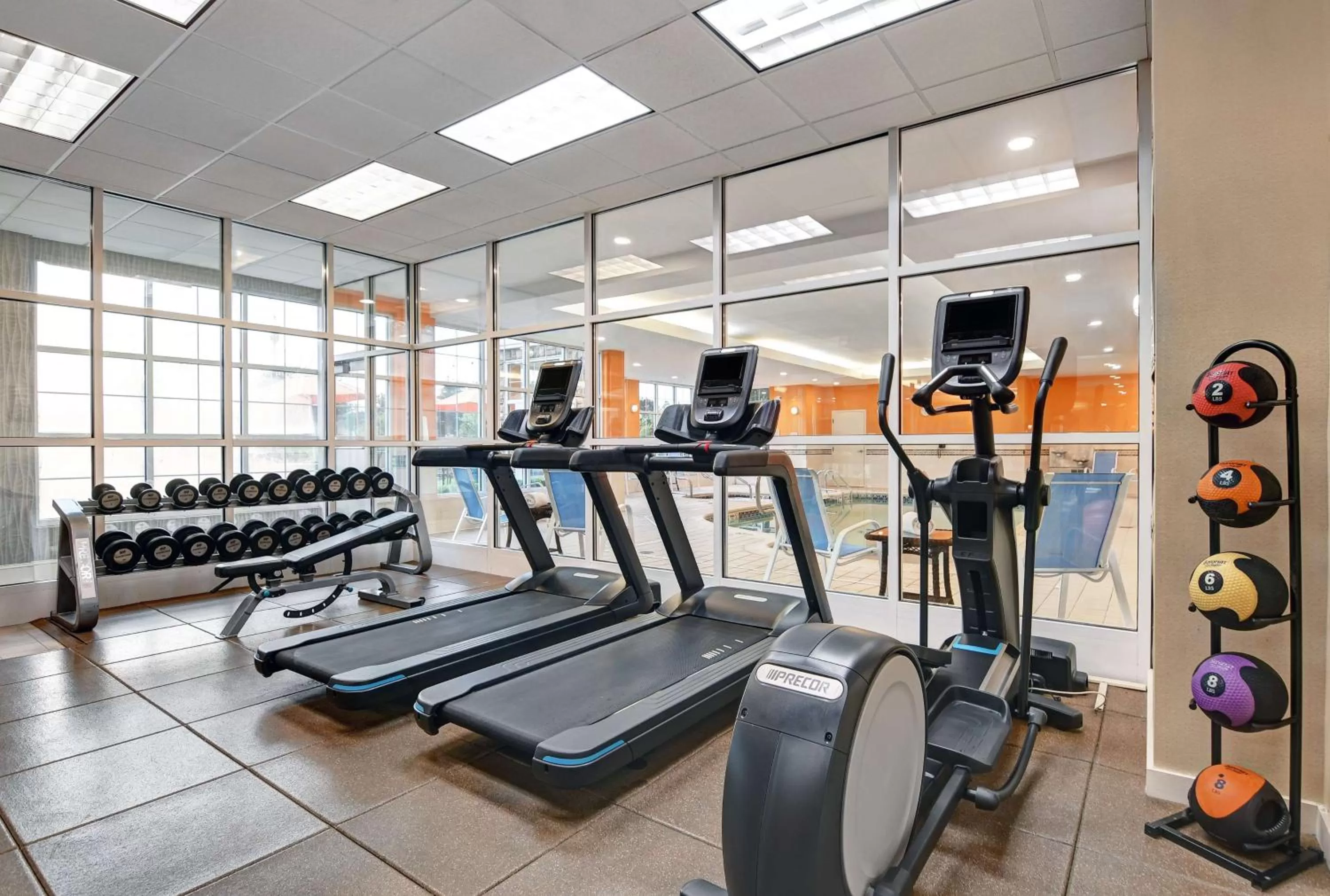 Fitness centre/facilities in Hilton Garden Inn Hamilton