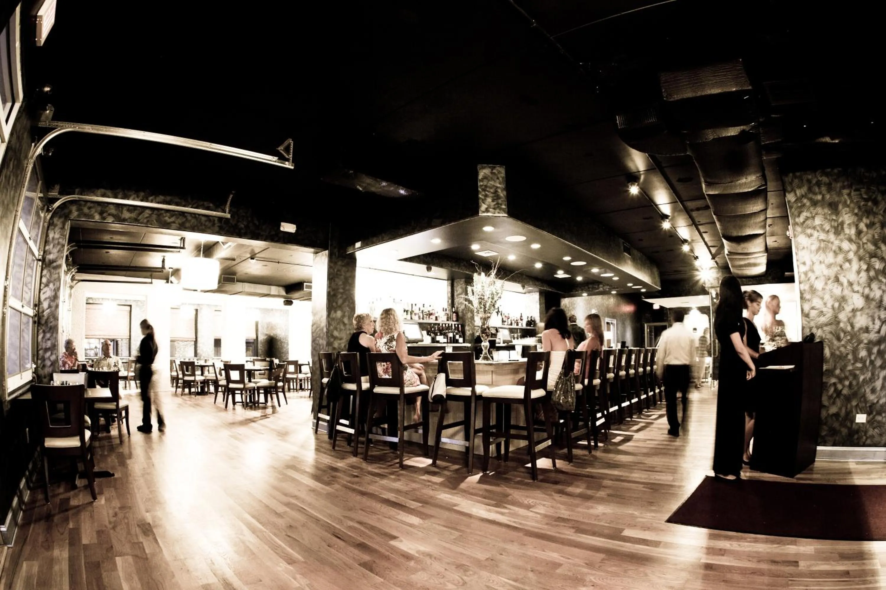 Restaurant/places to eat in Ocean Club Hotel