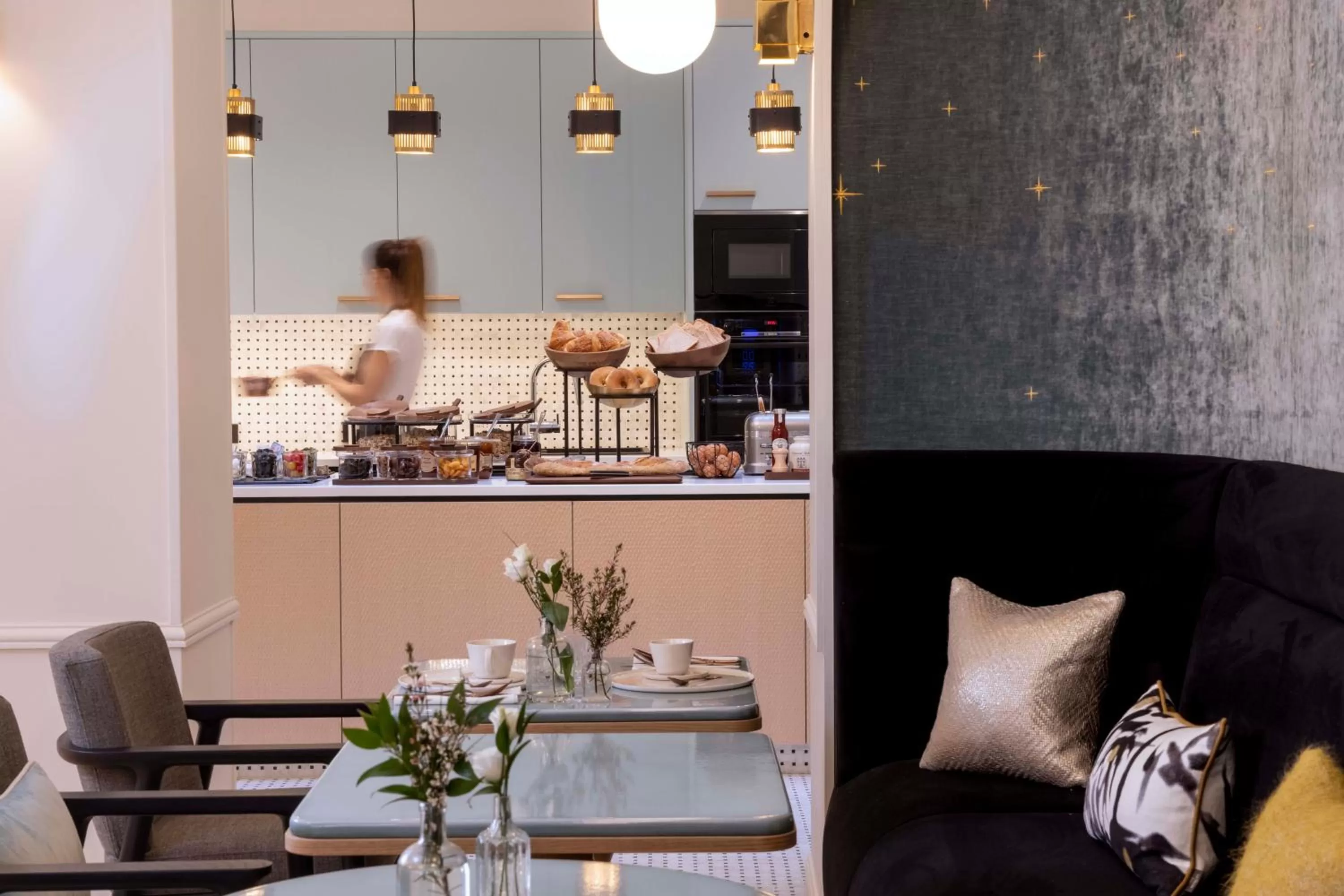 Breakfast in Hotel Louvre Montana