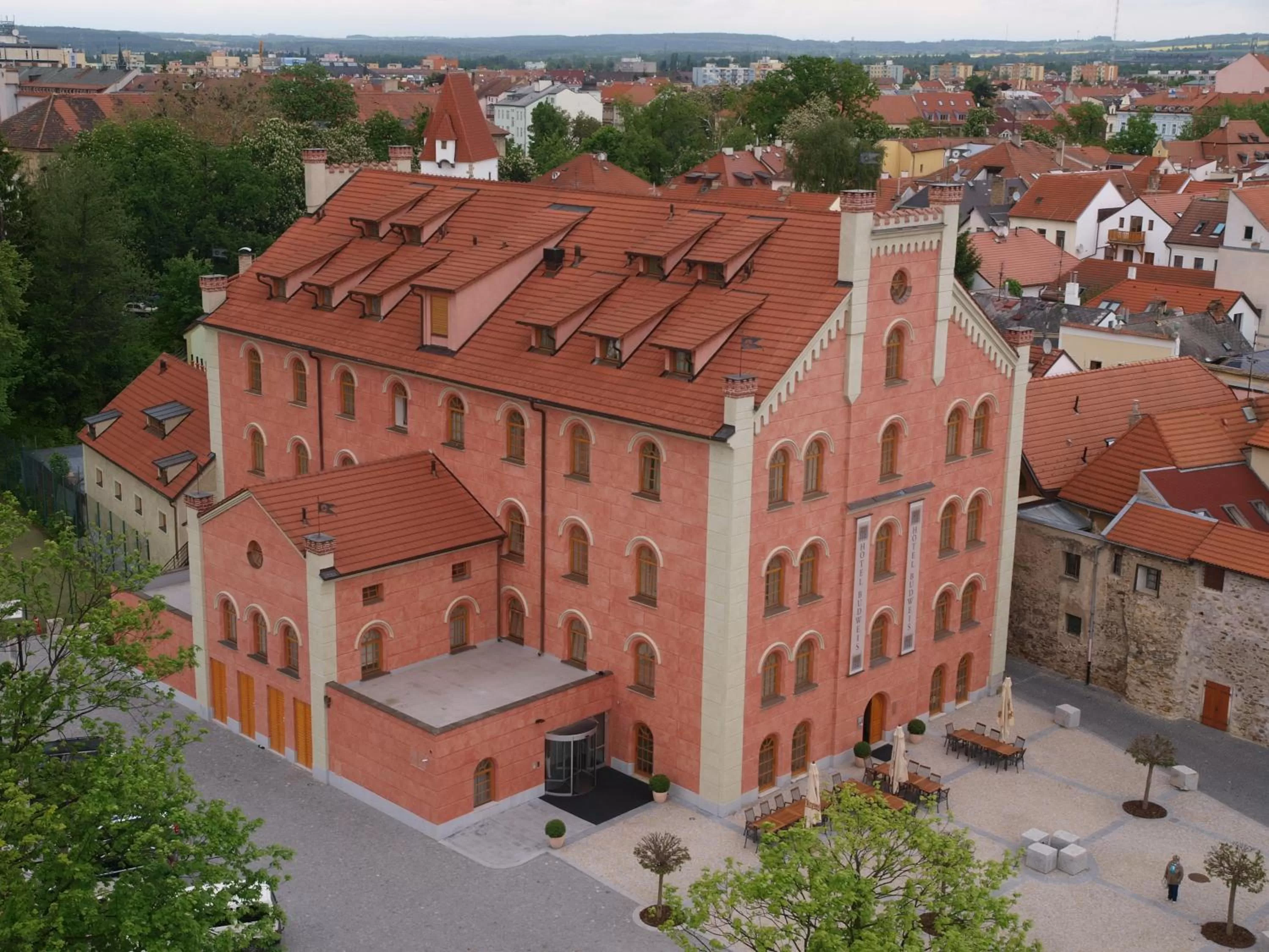 Facade/entrance, Bird's-eye View in Hotel Budweis