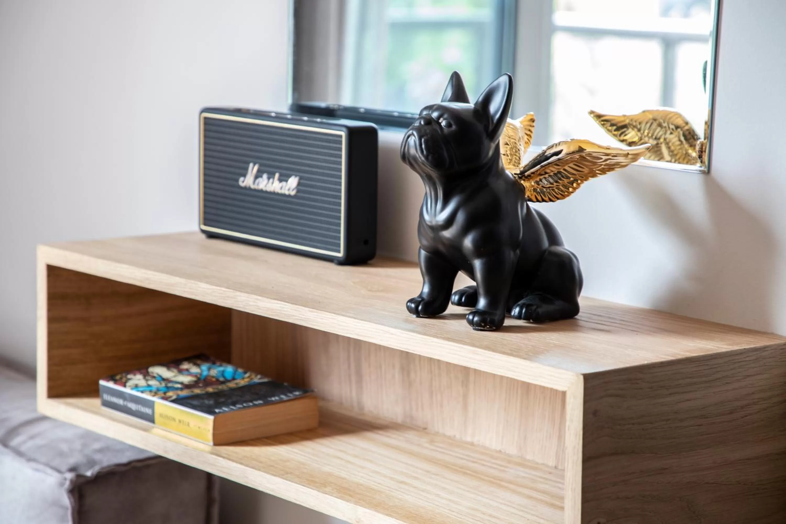 TV and multimedia in Bespoke House Athens