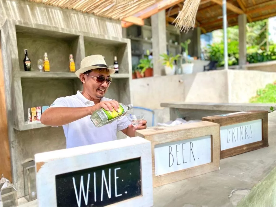 People in Bintana sa Paraiso Binunsaran