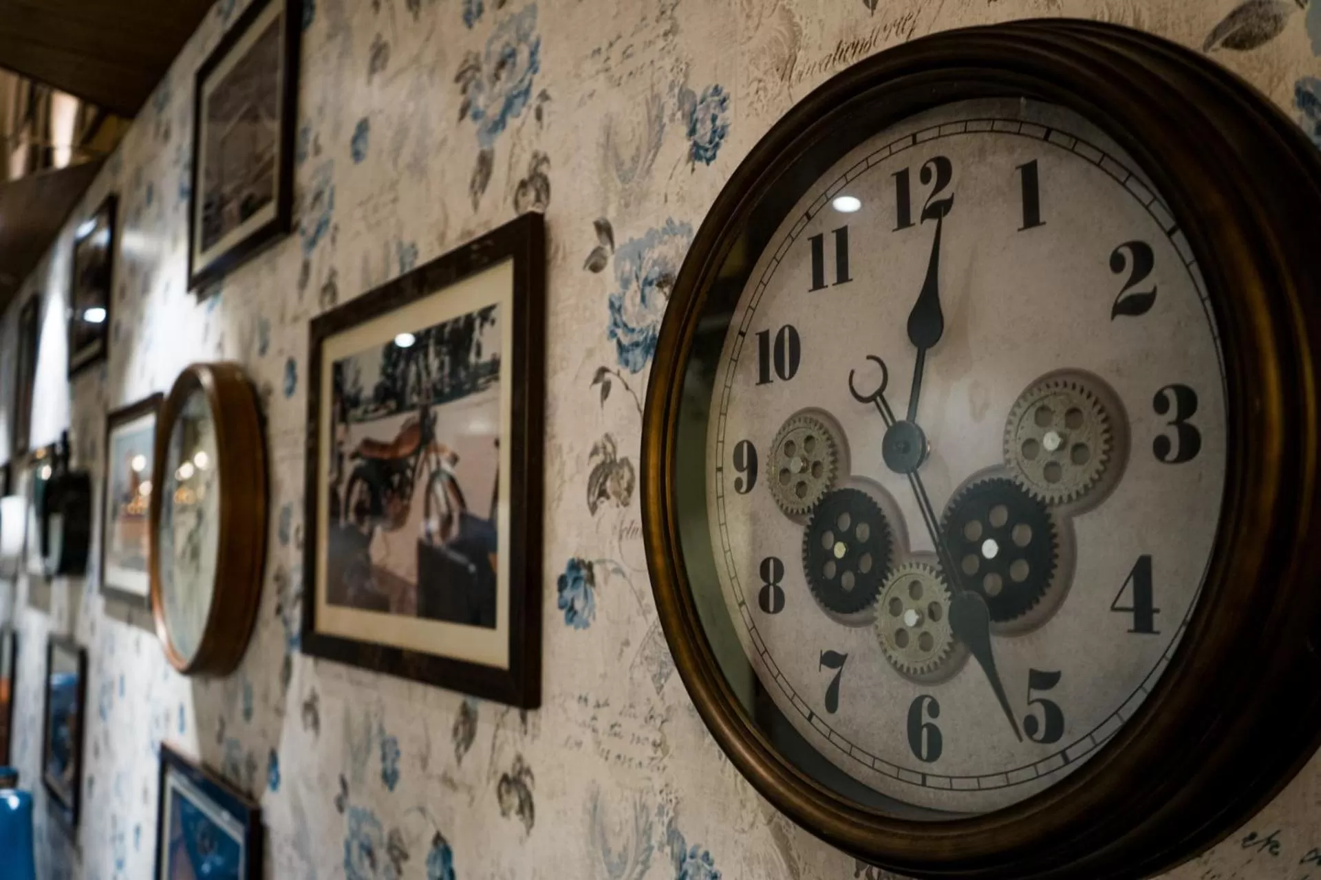 Lounge or bar in Clarks Inn Suites Kangra