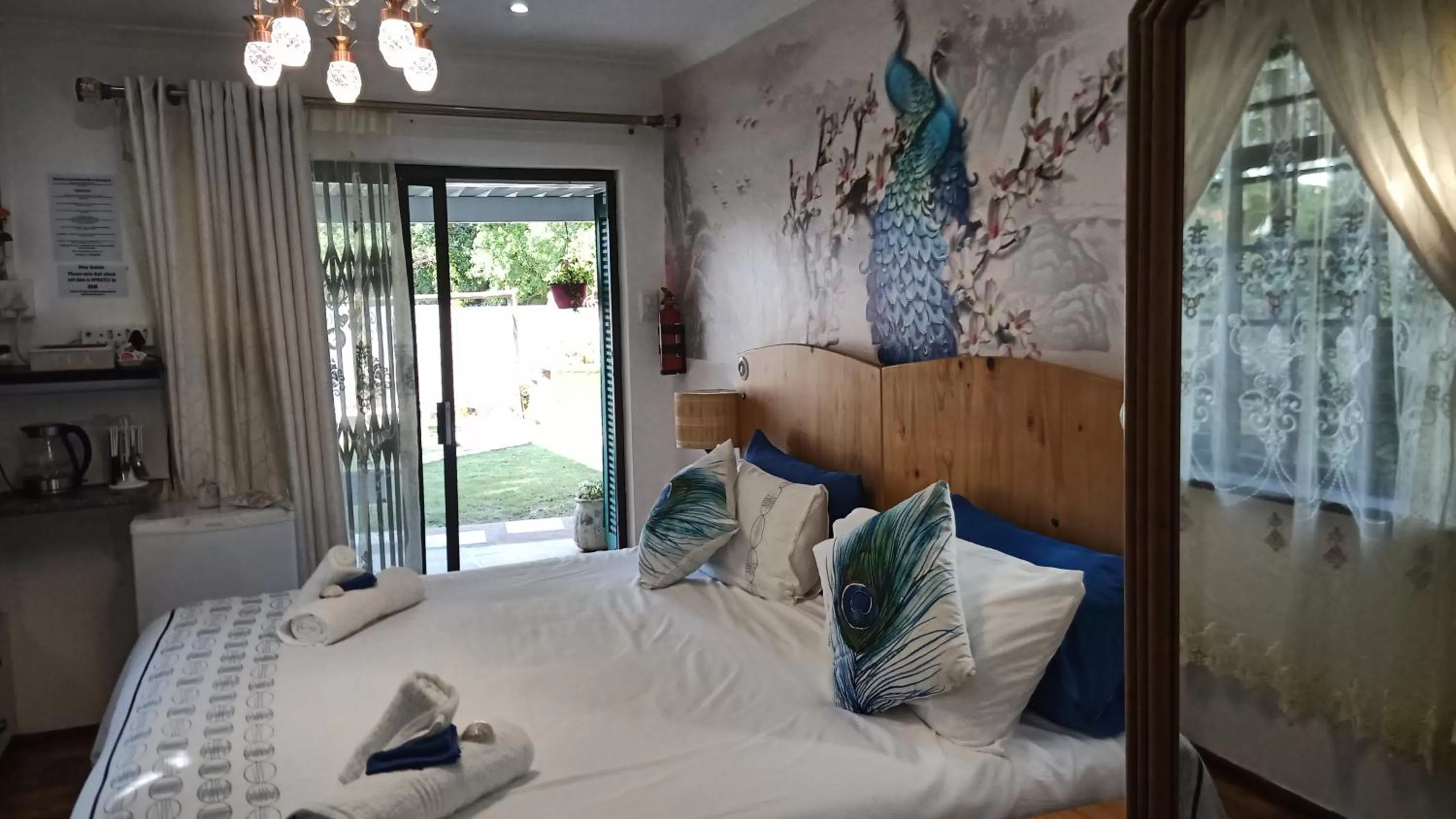 Photo of the whole room, Bed in Queensburgh B&B or Self Catering