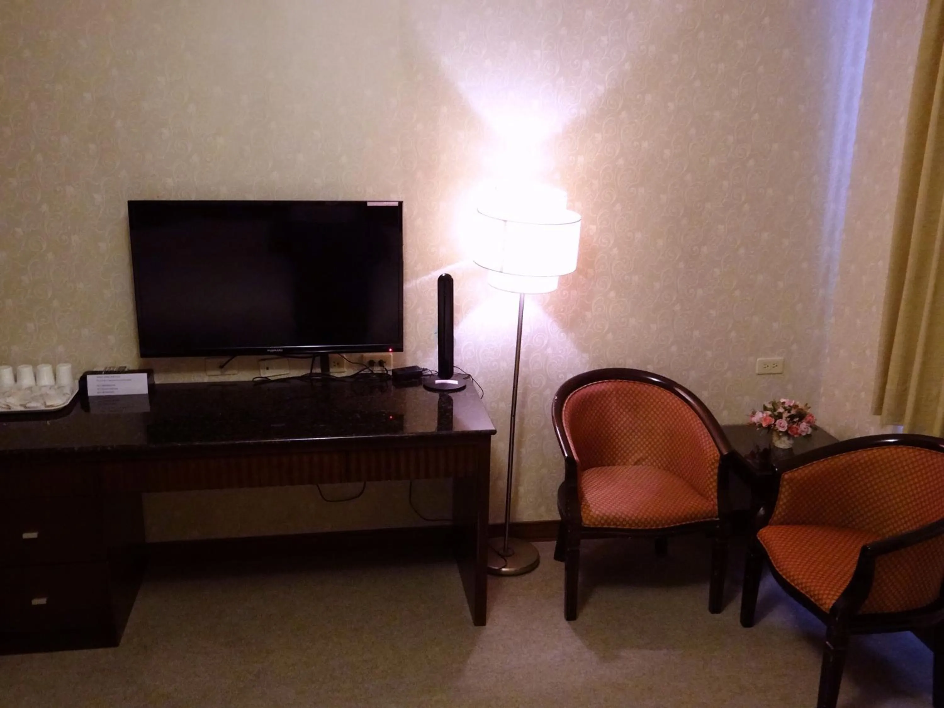 Library in Wuzhou Hotel