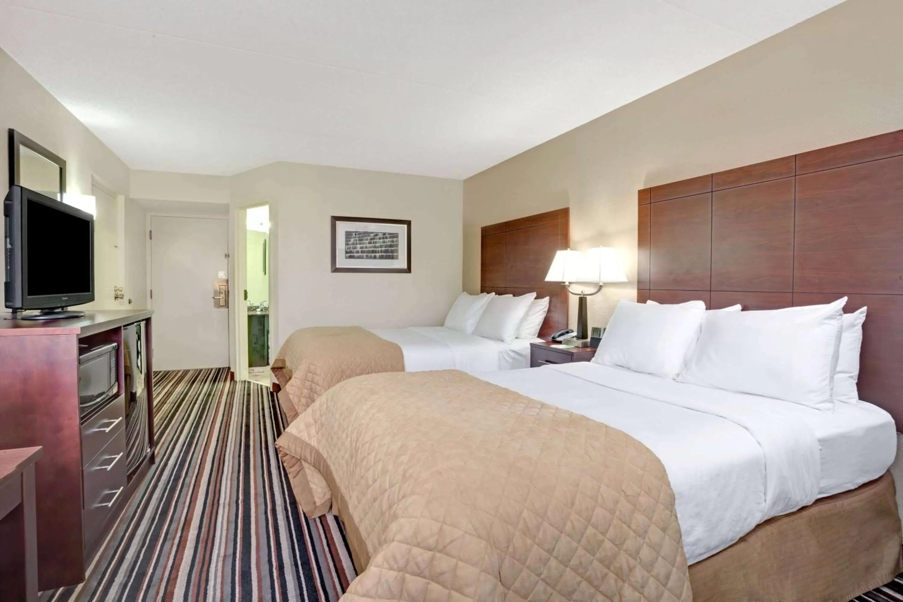 Photo of the whole room in Wyndham Garden Charlotte Airport Southeast
