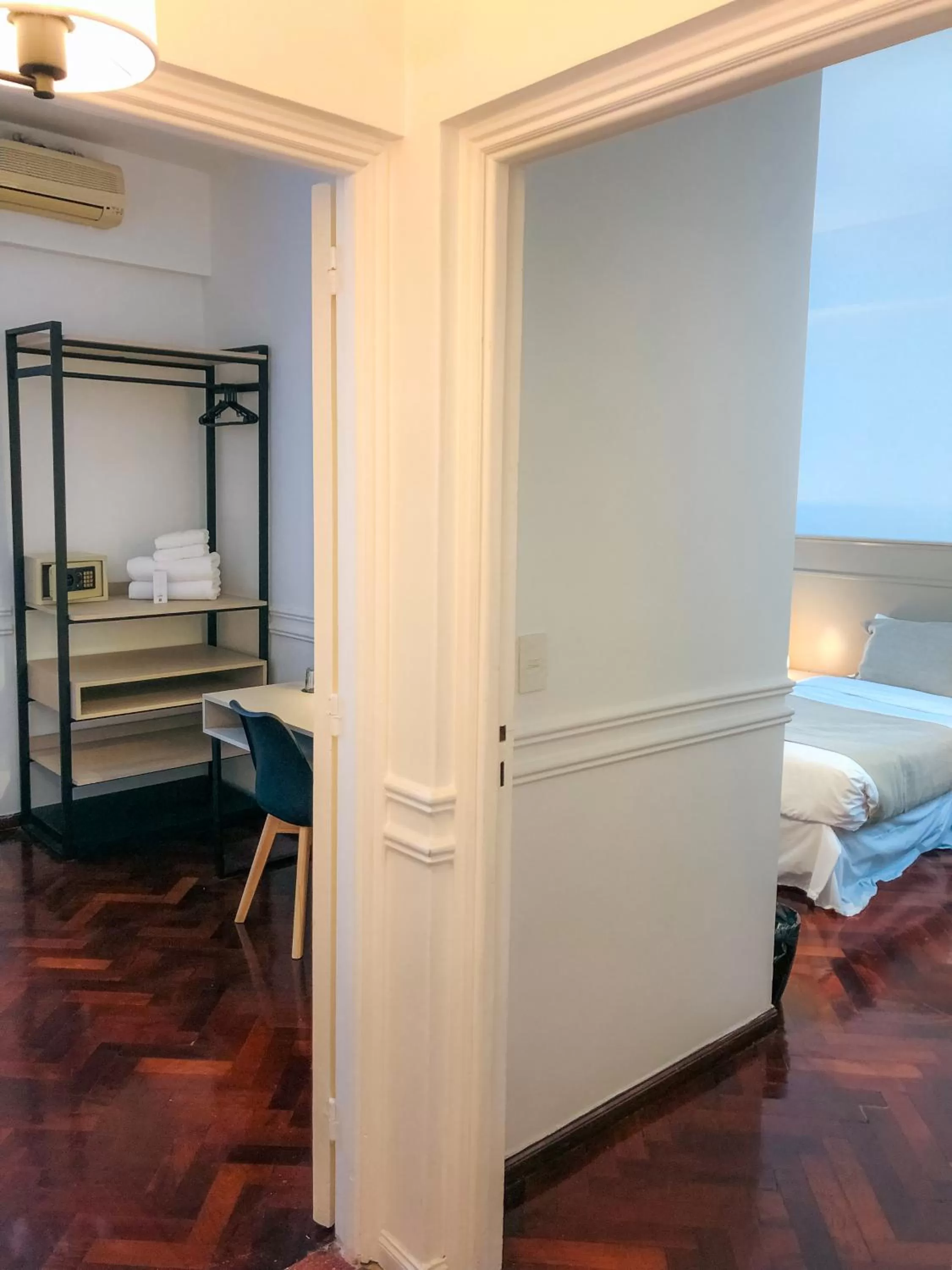 Photo of the whole room, Bed in El Misti Hotel Buenos Aires Centro