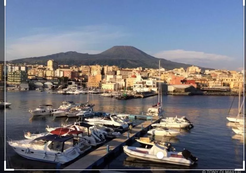 Property building in La Via del Mare