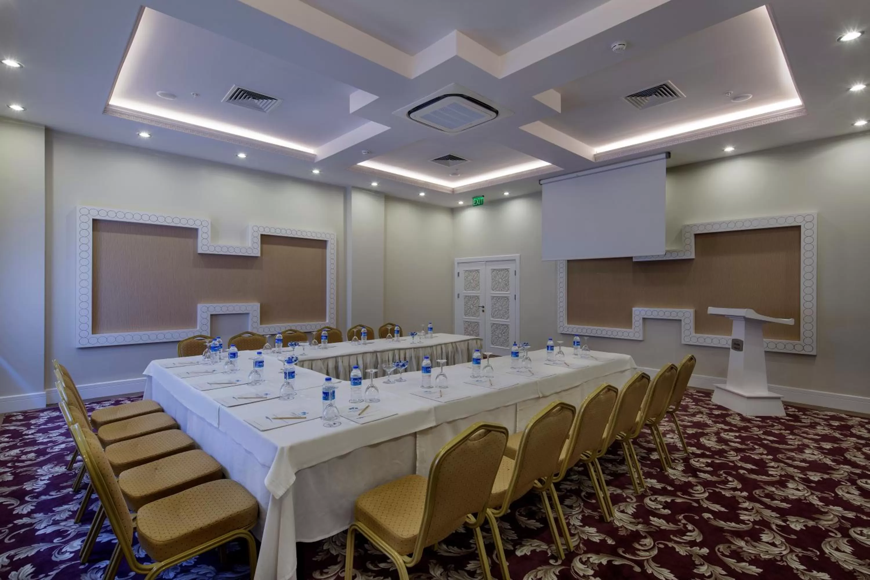 Meeting/conference room in Crystal Tat Beach Pearl Collection - Ultimate All Inclusive