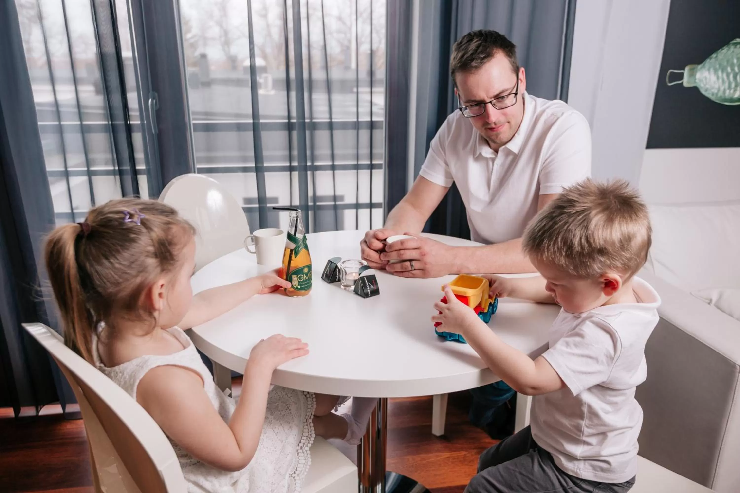 Family in GMP Clubhotel Apartments