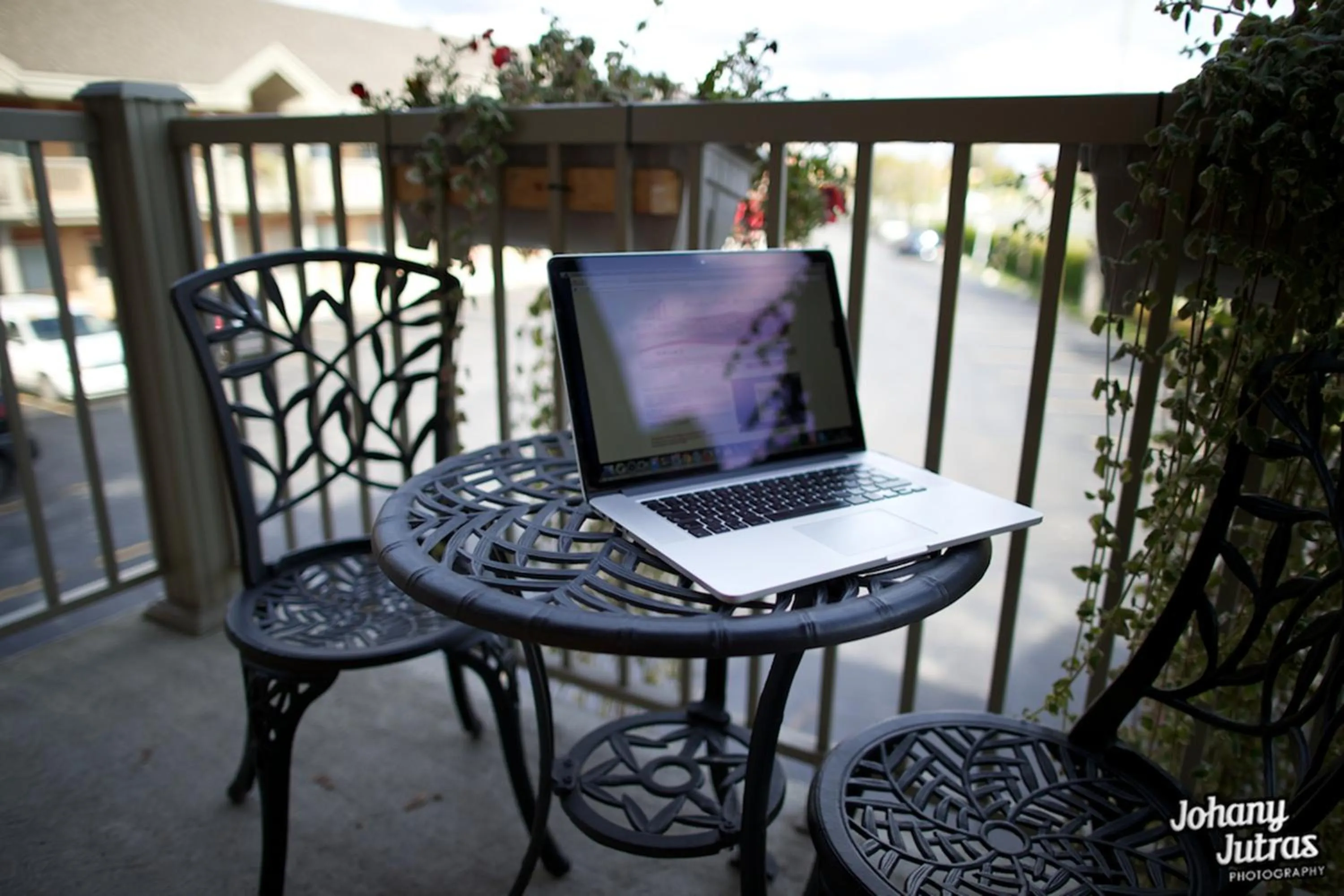 Day in Hotel-Motel Drummond