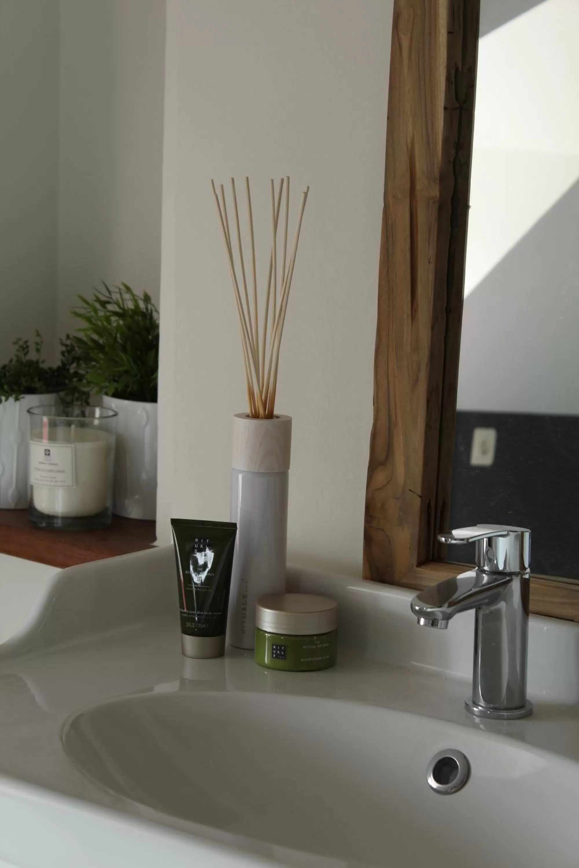 Bathroom in B&B Dageraad