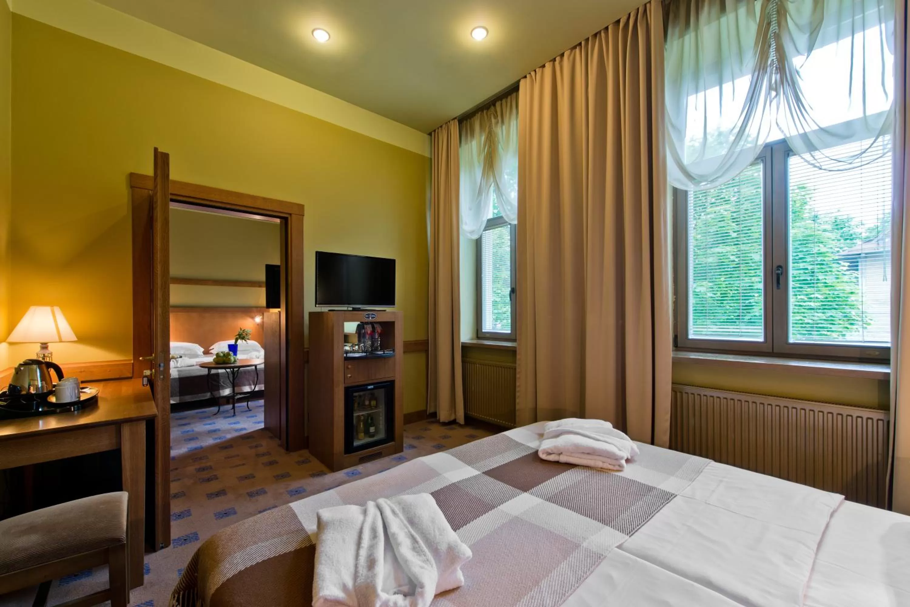 Bathroom, Bed in BEST BALTIC Hotel Druskininkai Central