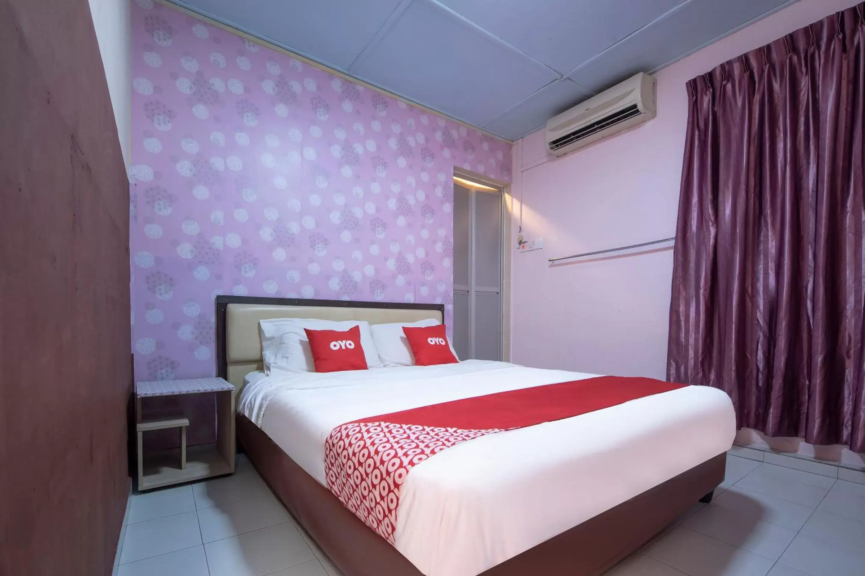 SPOT ON 90305 Hen Hen Hotel SPOT ON 90305 Hen Hen Hotel