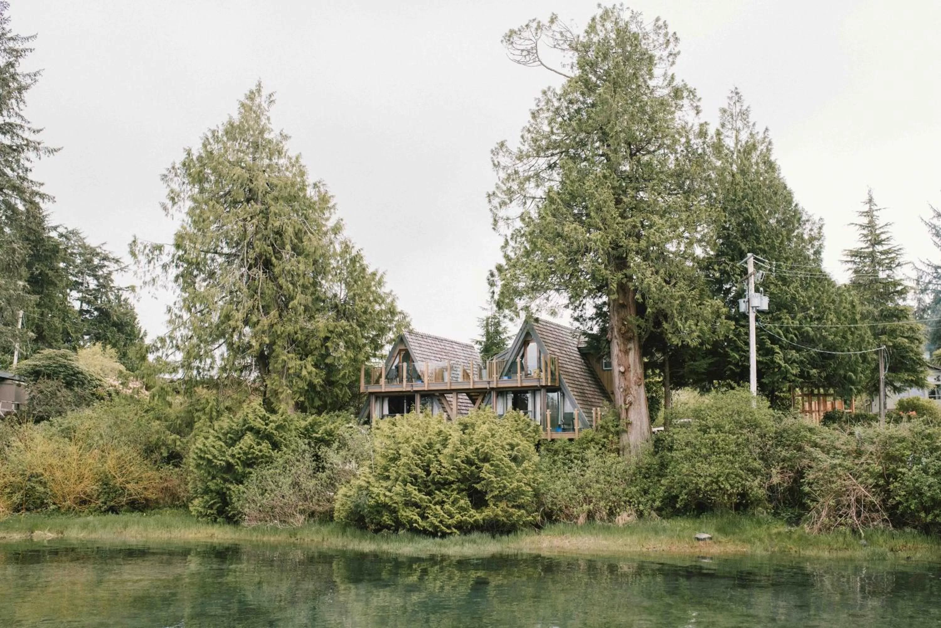 Property building in The Shoreline Tofino