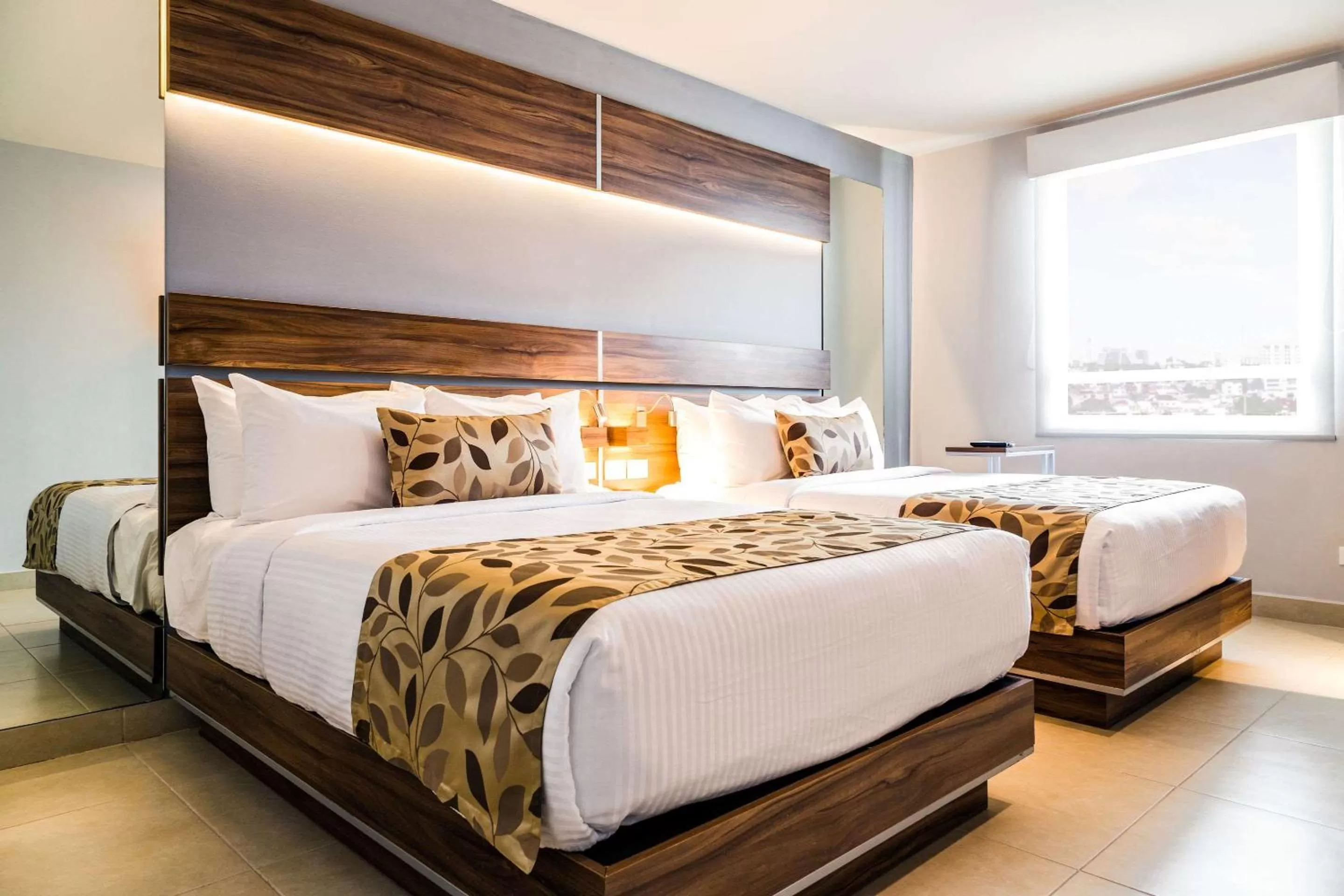 Photo of the whole room, Bed in Sleep Inn Villahermosa