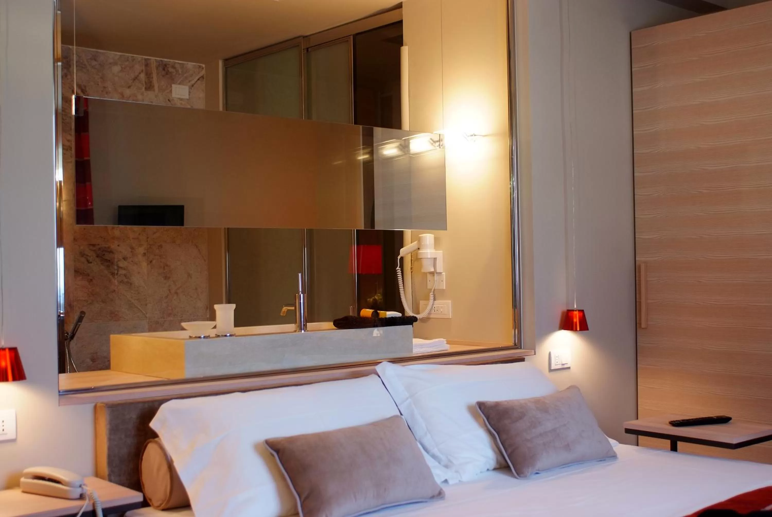 Decorative detail, Bed in El Homs Palace Hotel