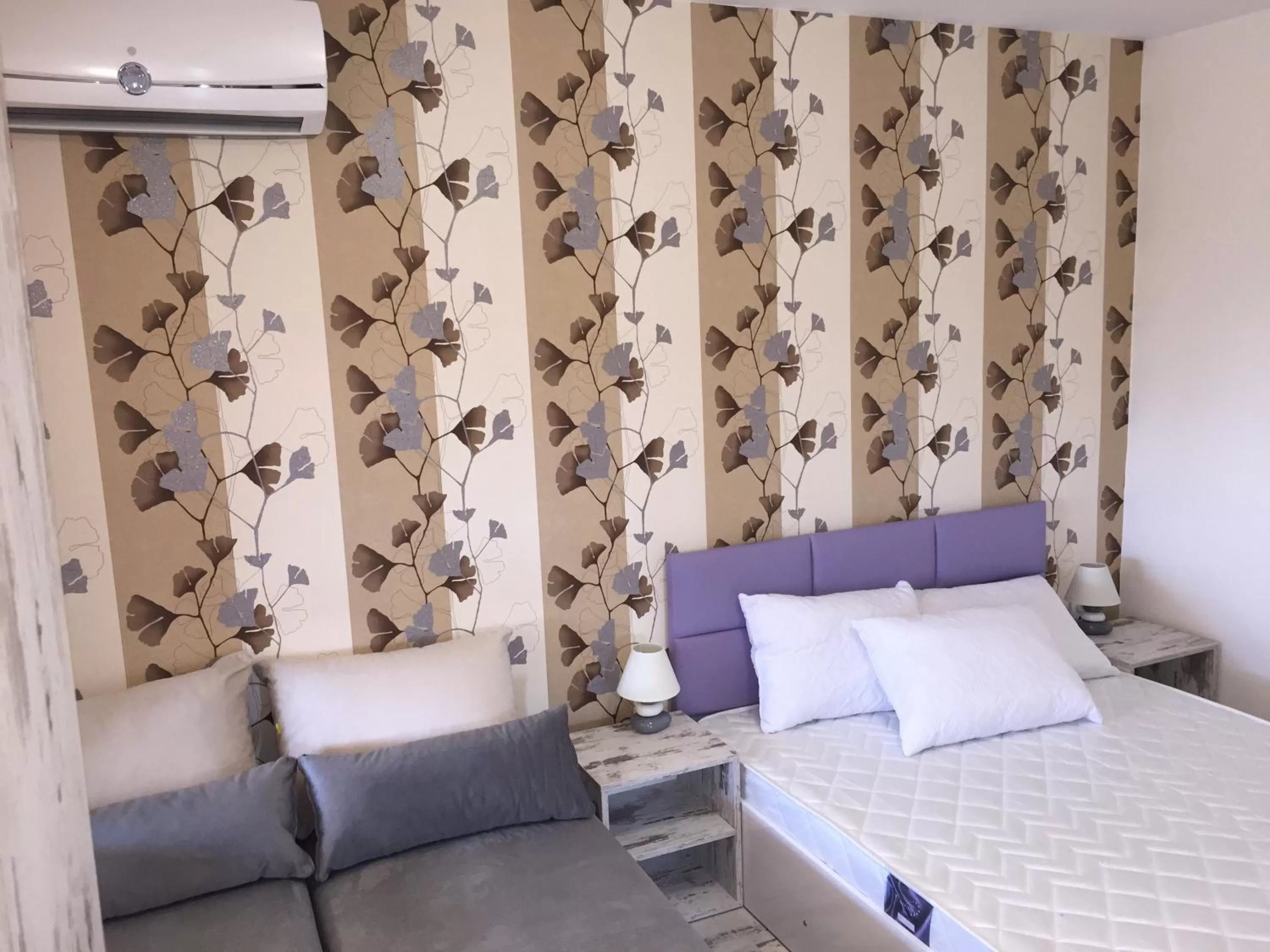 Seating Area in Family Hotel Malibu