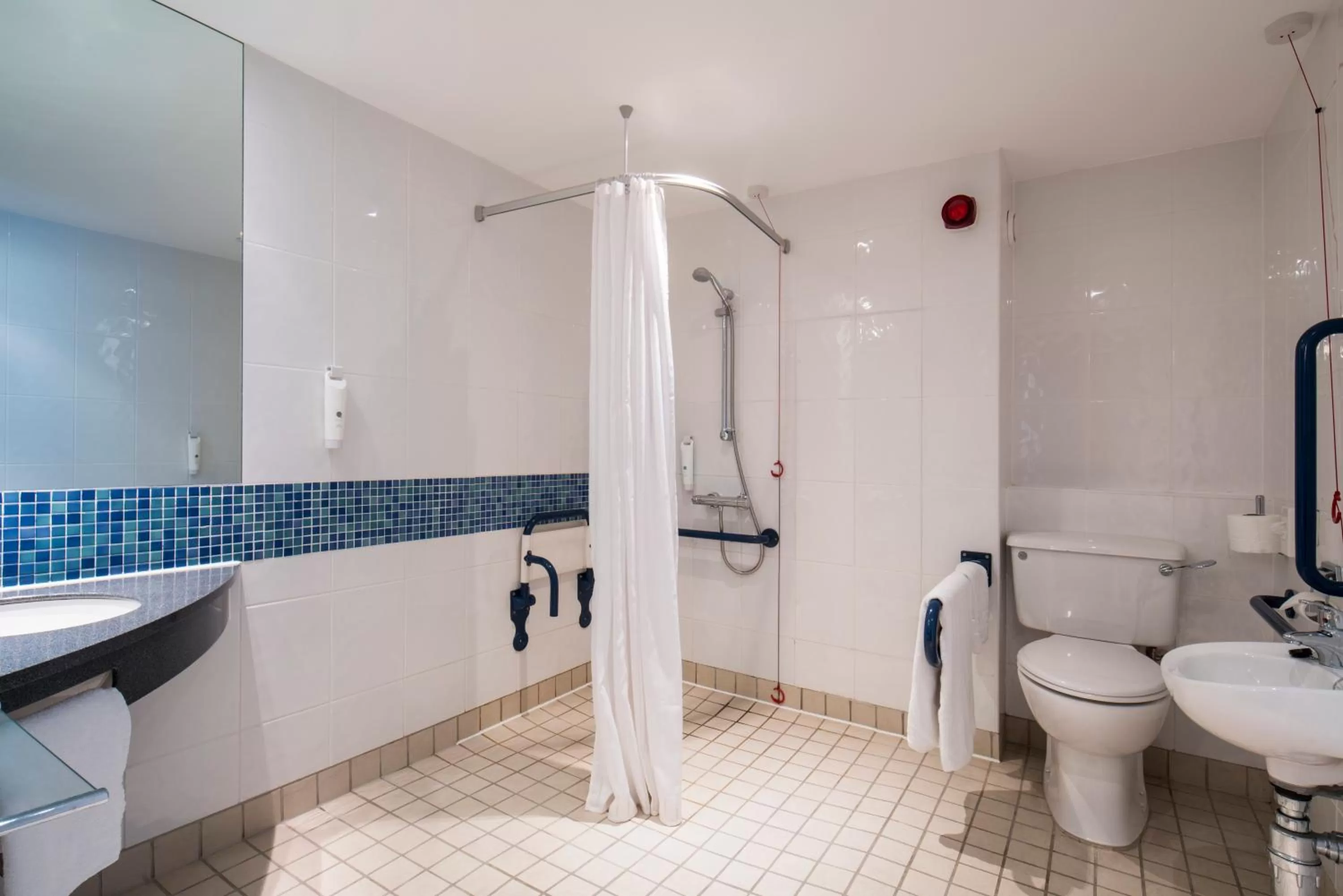 Bathroom in Holiday Inn Express Doncaster by IHG
