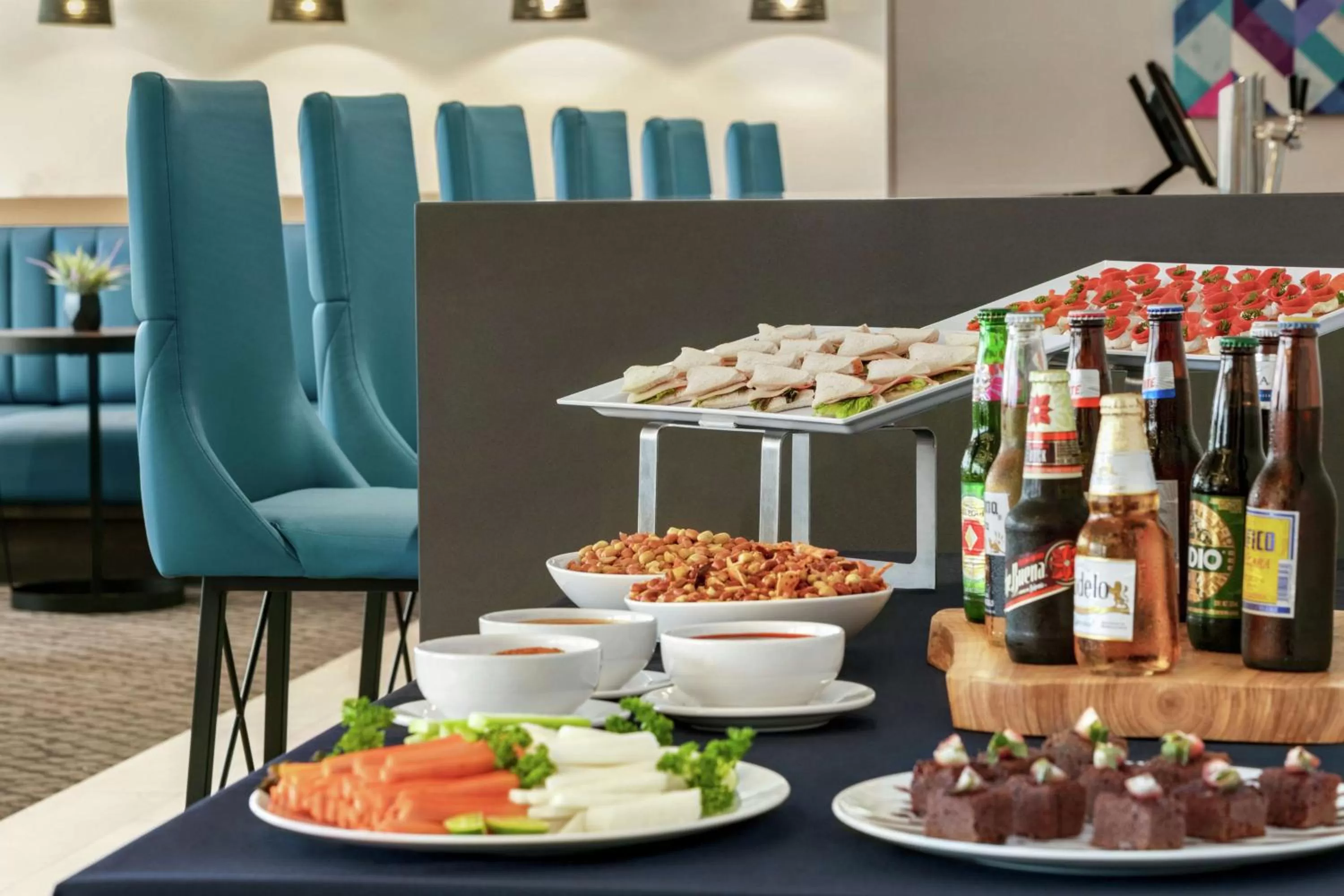 Dining area in Homewood Suites By Hilton Monterrey Apodaca