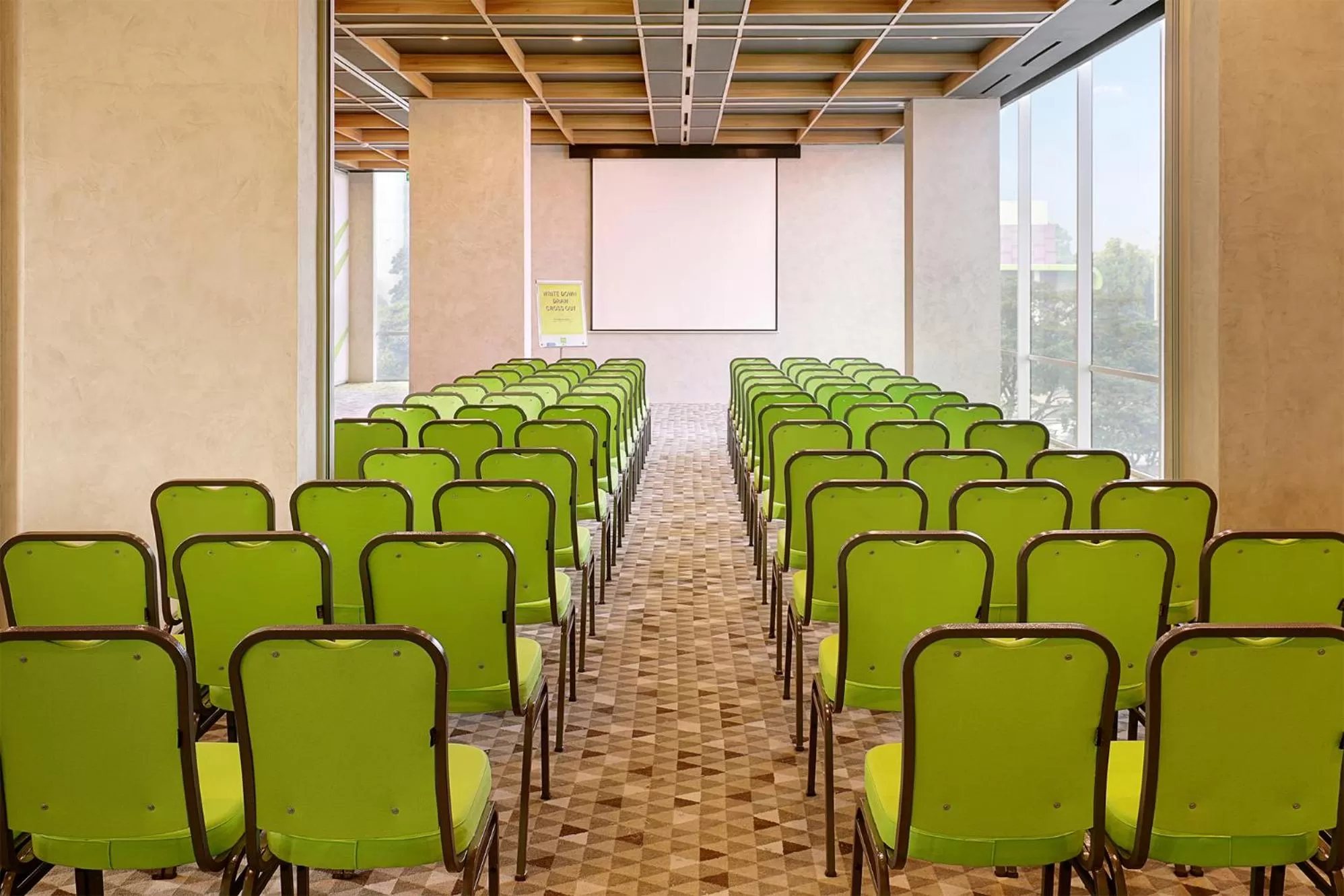 Banquet/Function facilities in ibis Styles Jakarta Simatupang