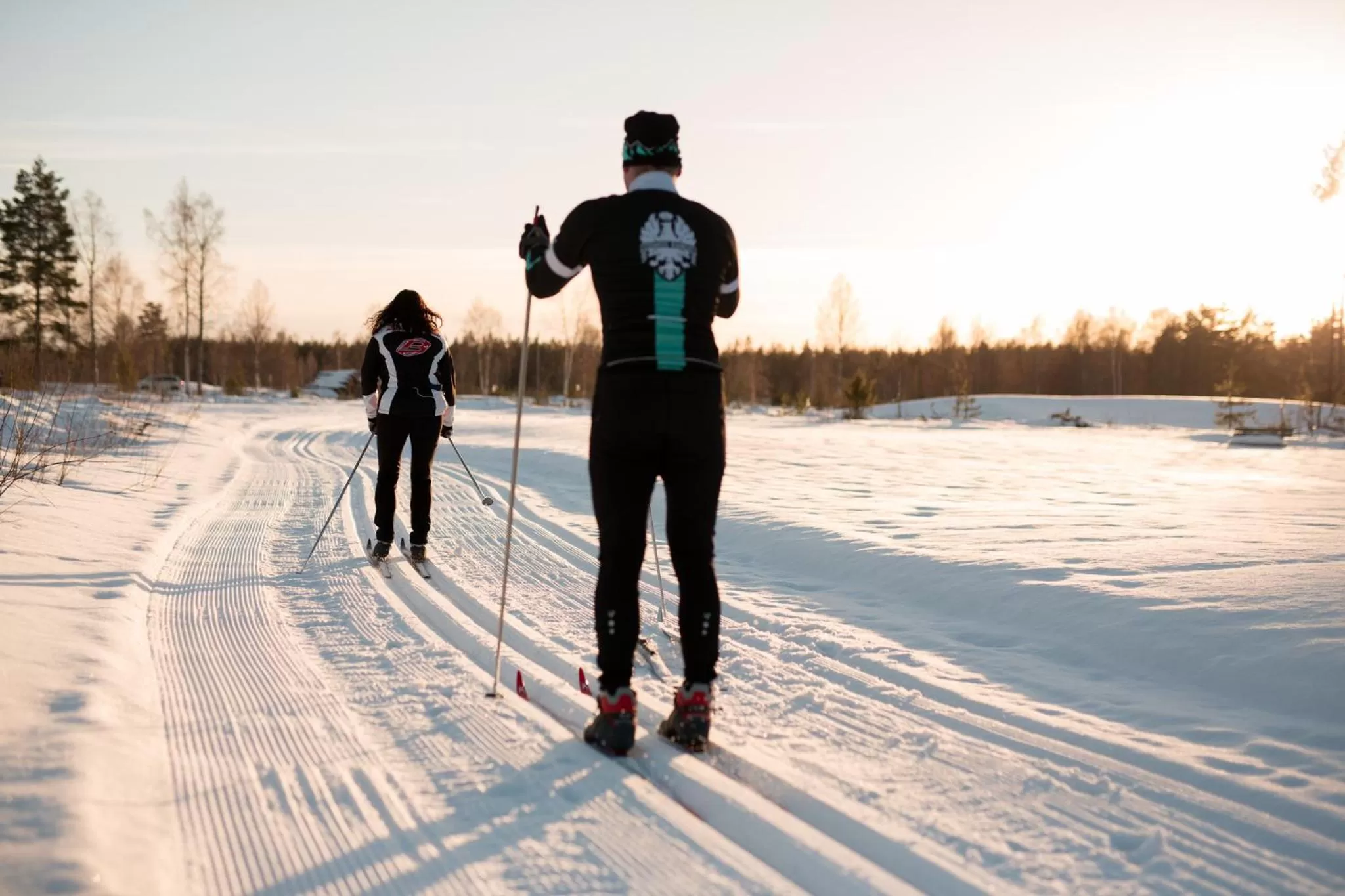 Skiing in Snöå Bruk Hotell och konferens
