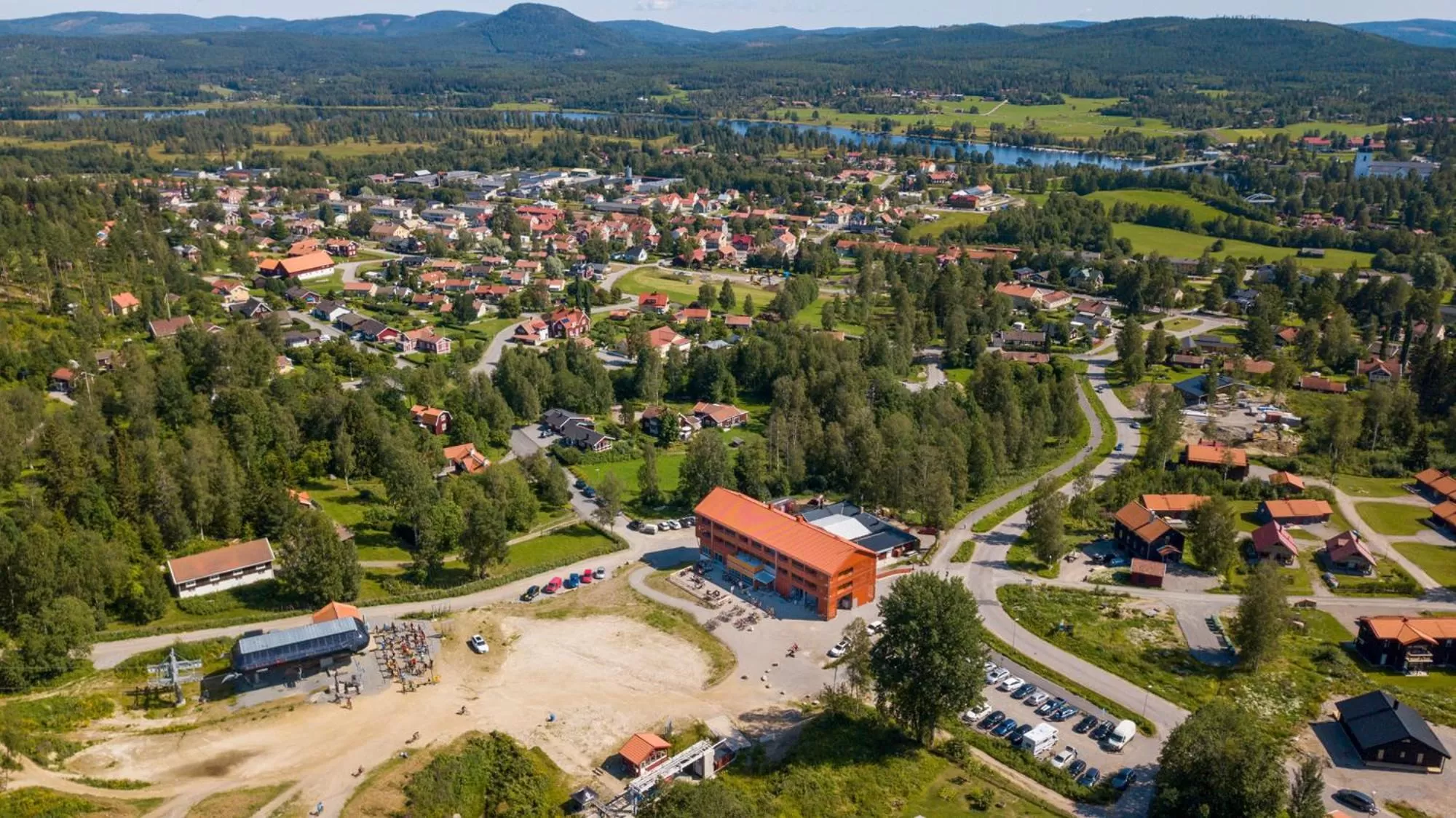 Property building in JBP Hotell