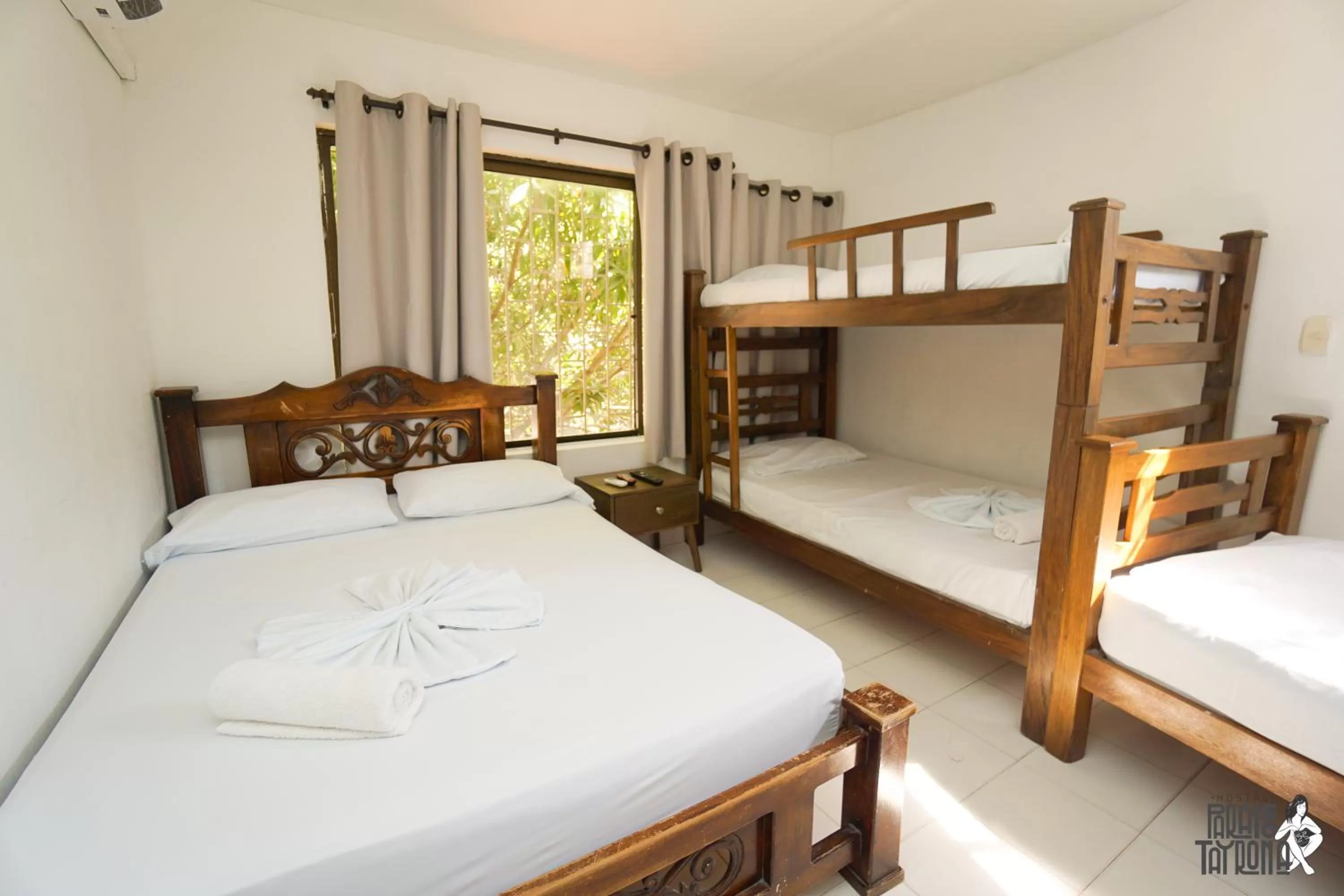 Bed, Bunk Bed in Hostal Paraiso Tayrona