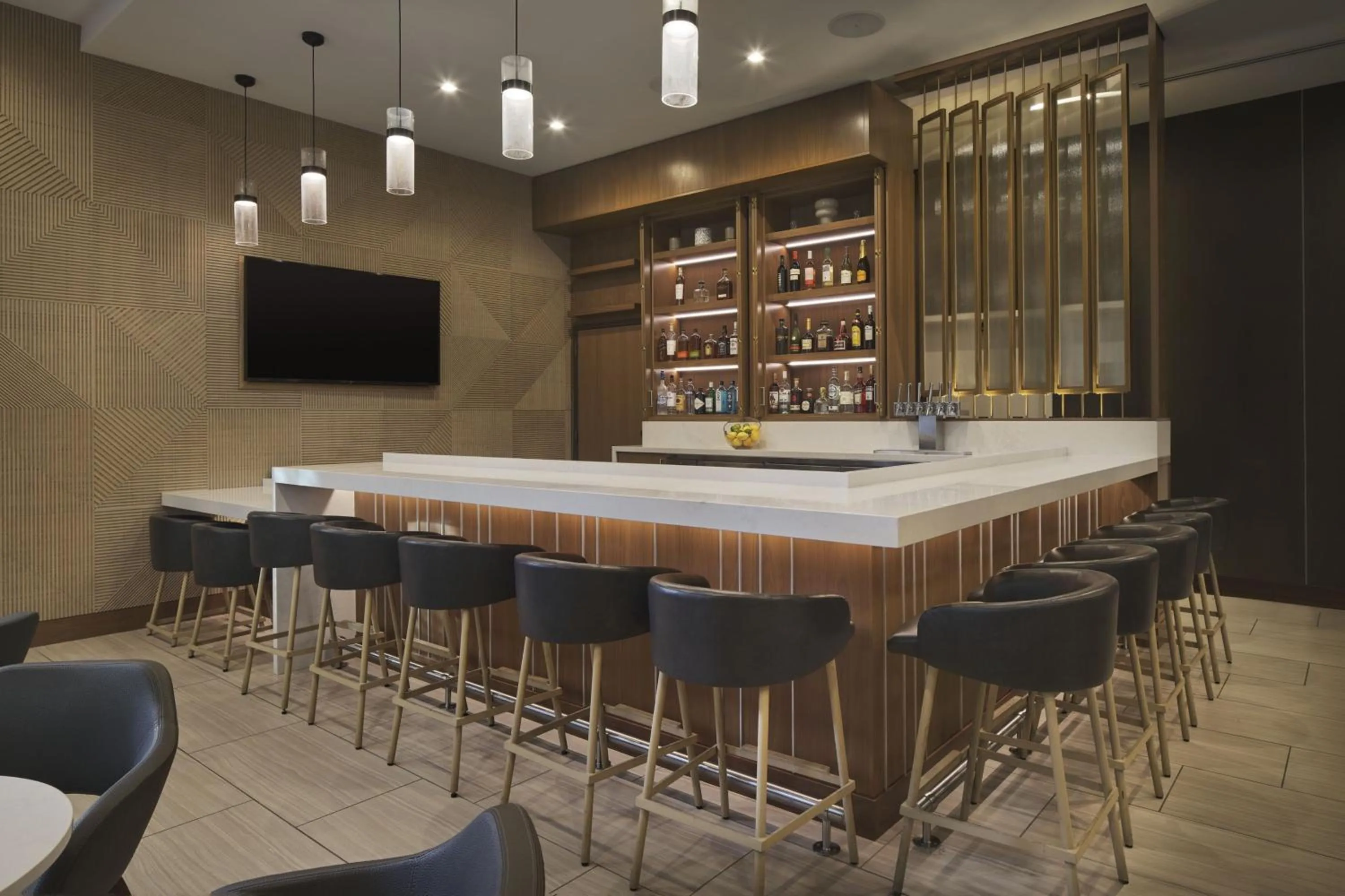 Lounge or bar in Residence Inn by Marriott Oakland Downtown