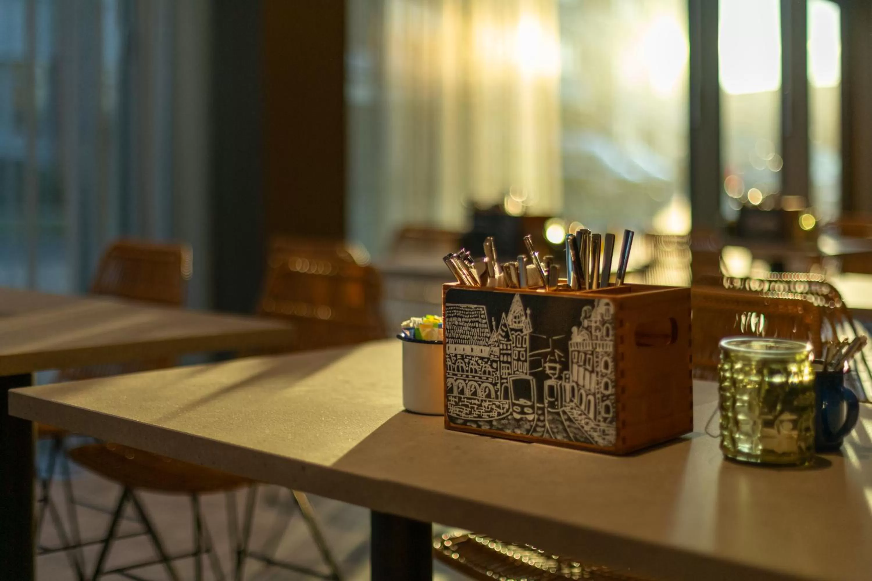 Restaurant/places to eat in Holiday Inn - the niu, Crusoe Bremen Airport by IHG