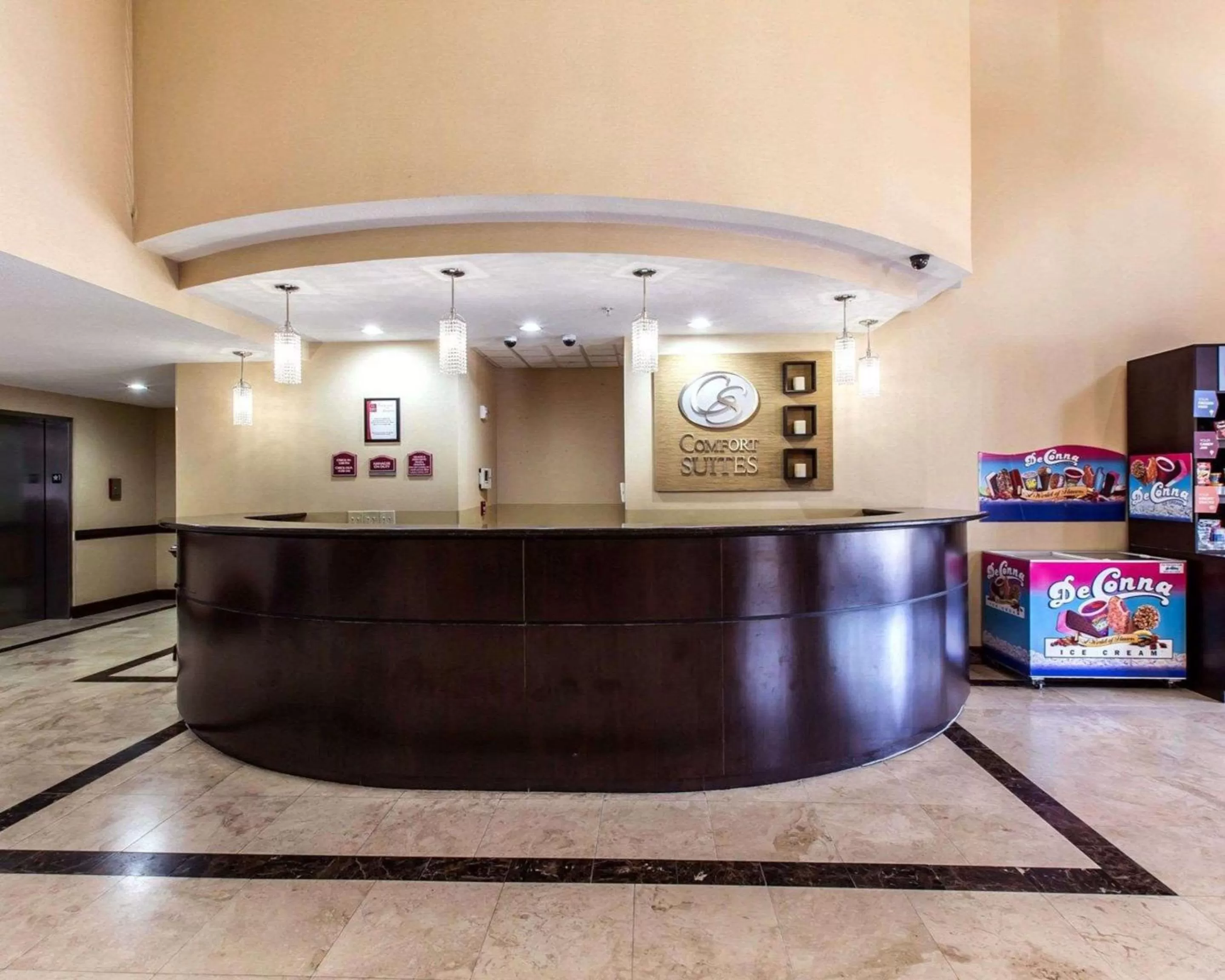 Lobby or reception in Comfort Suites Waycross