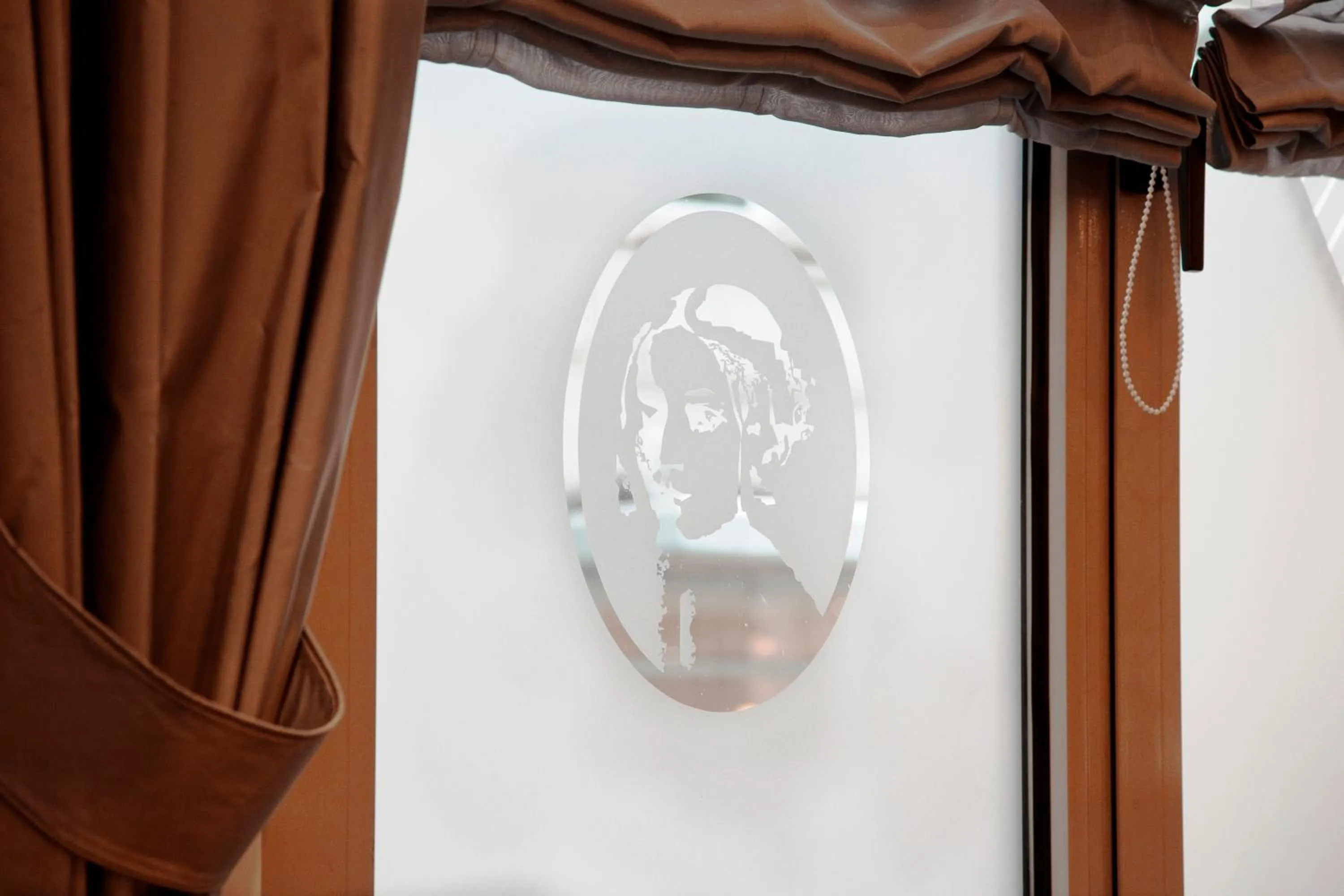 Property logo or sign in Hotel Victoria