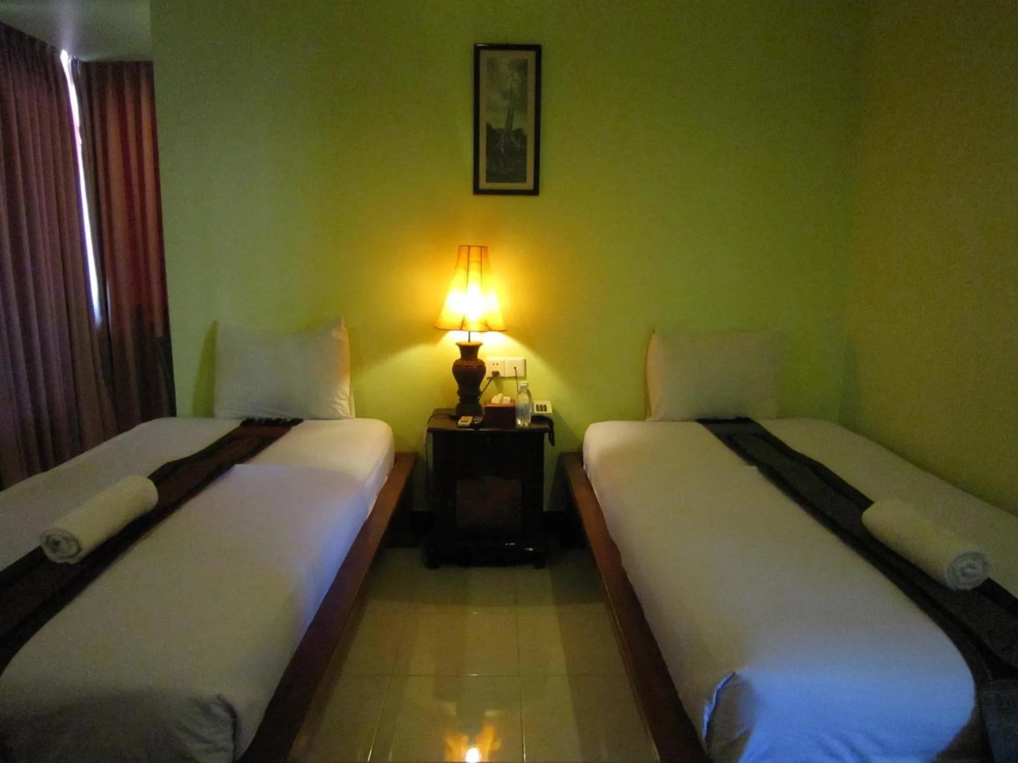 Bedroom in Star Wood Inn