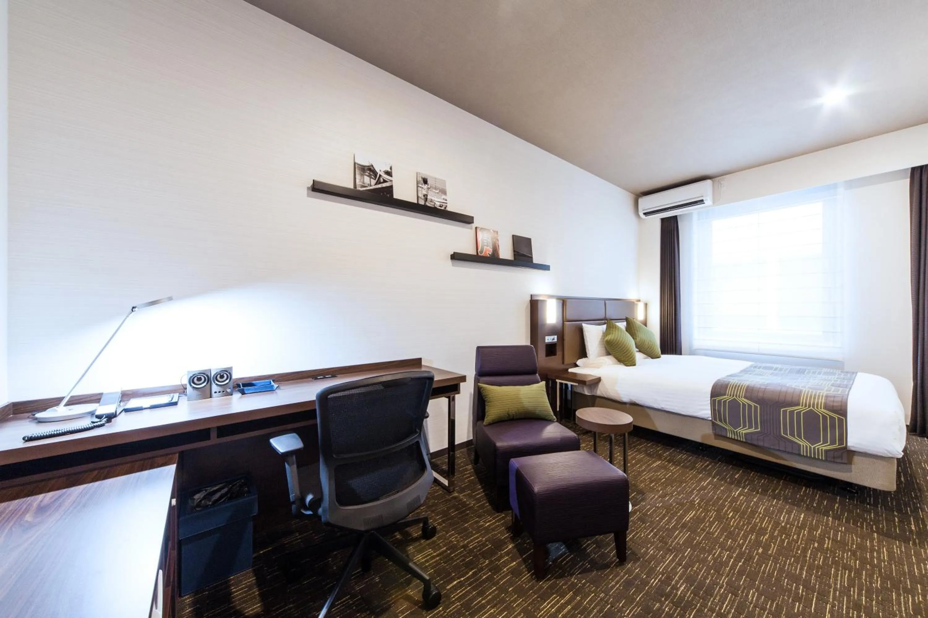 Photo of the whole room, Bed in HOTEL MYSTAYS Haneda