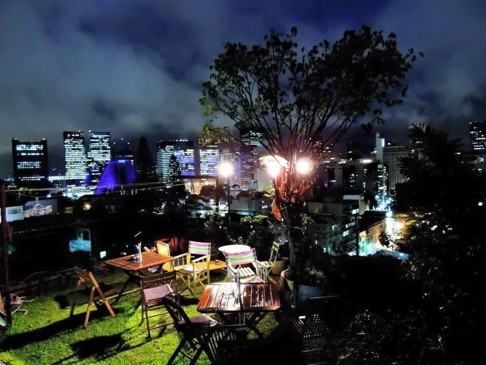 Night, Bird's-eye View in Casa da Gente