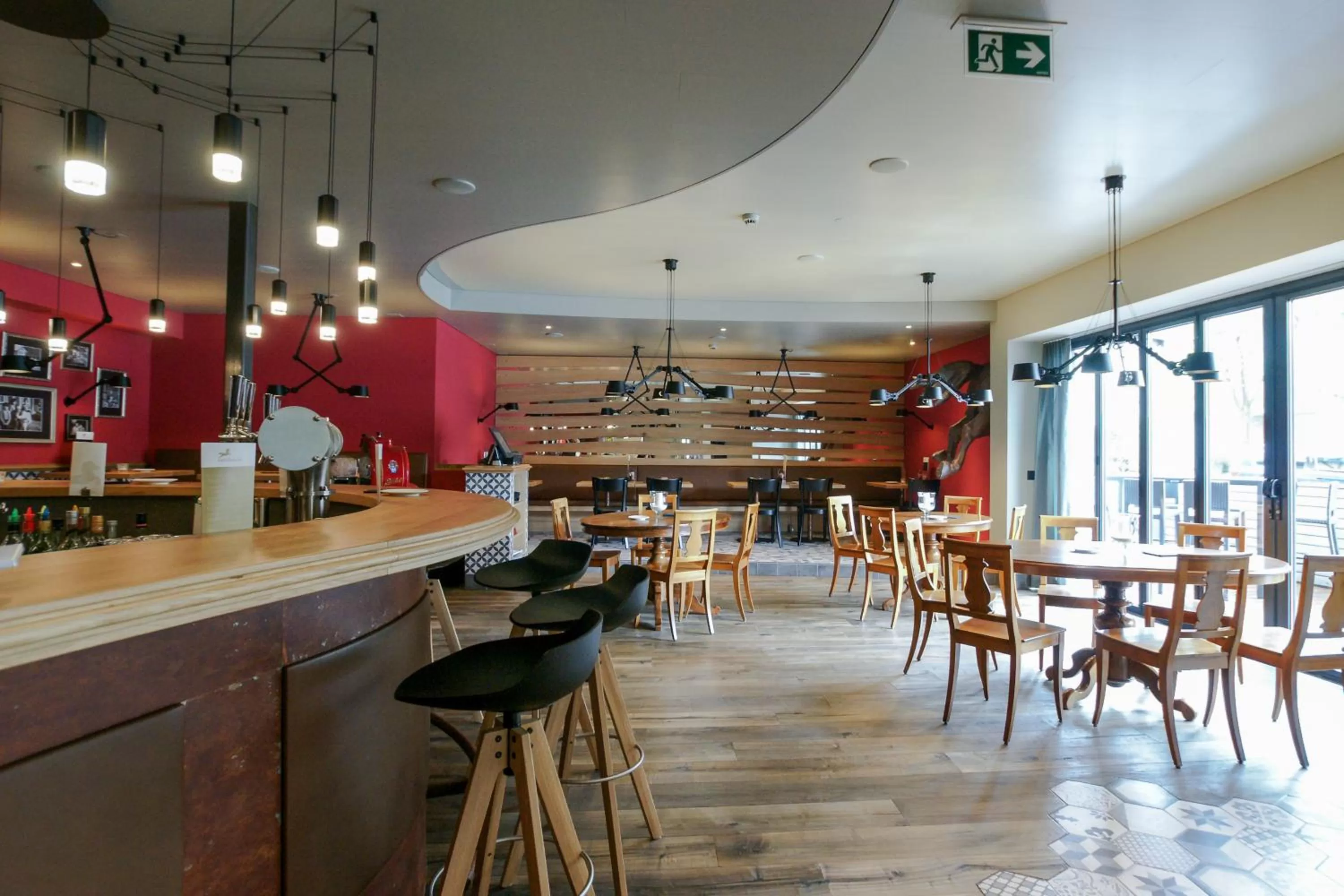 Restaurant/places to eat in OCHSEN LODGE by Ochsen Lenzburg