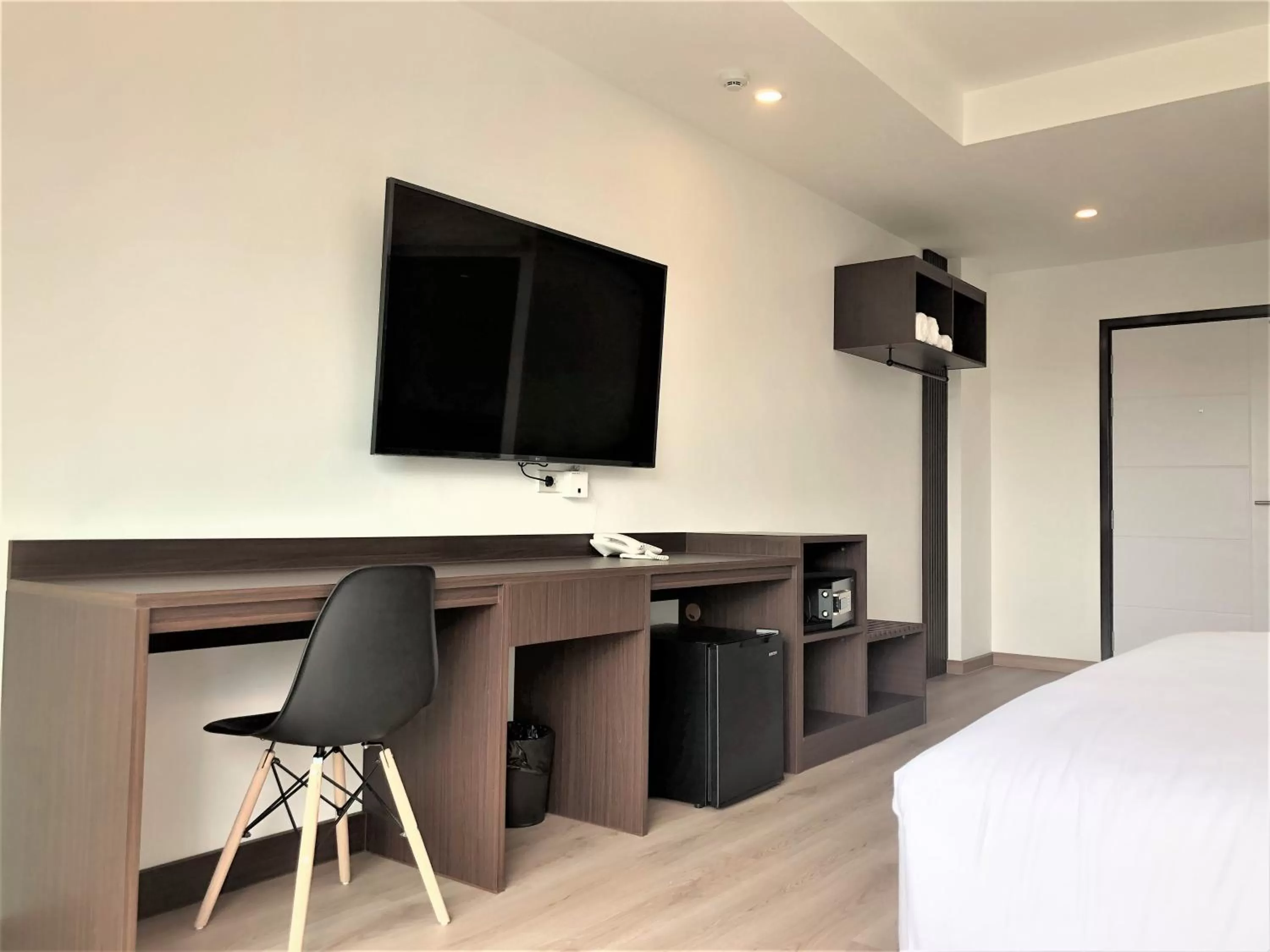 Photo of the whole room, Bed in GEEN Hotel Chonburi