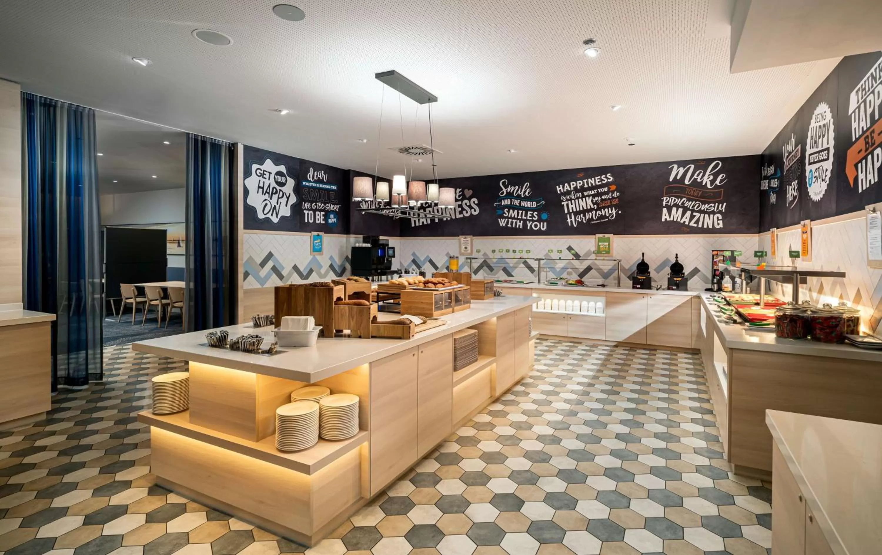 Breakfast in Hampton By Hilton Kiel