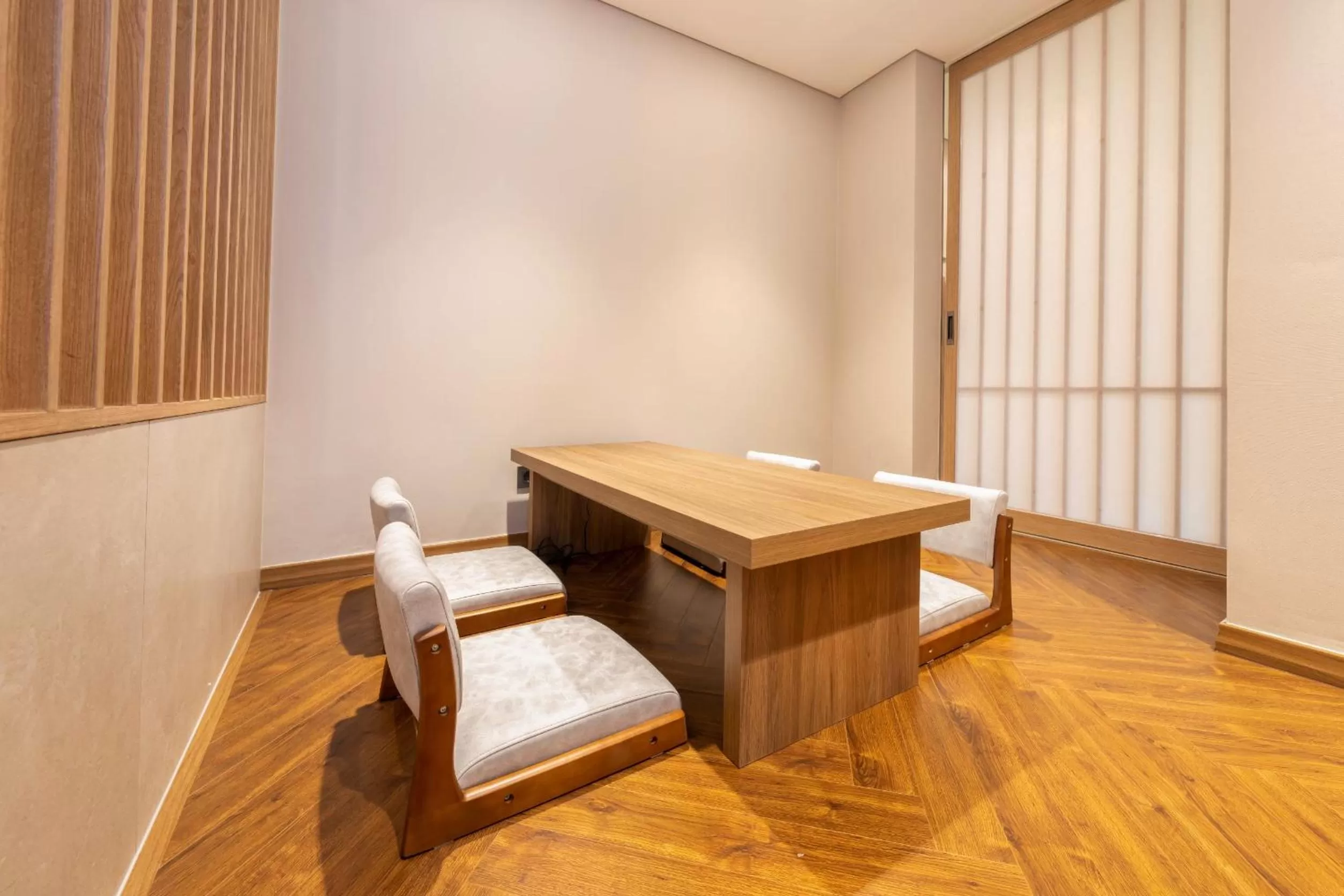 Seating area in Hotel Foret The Spa