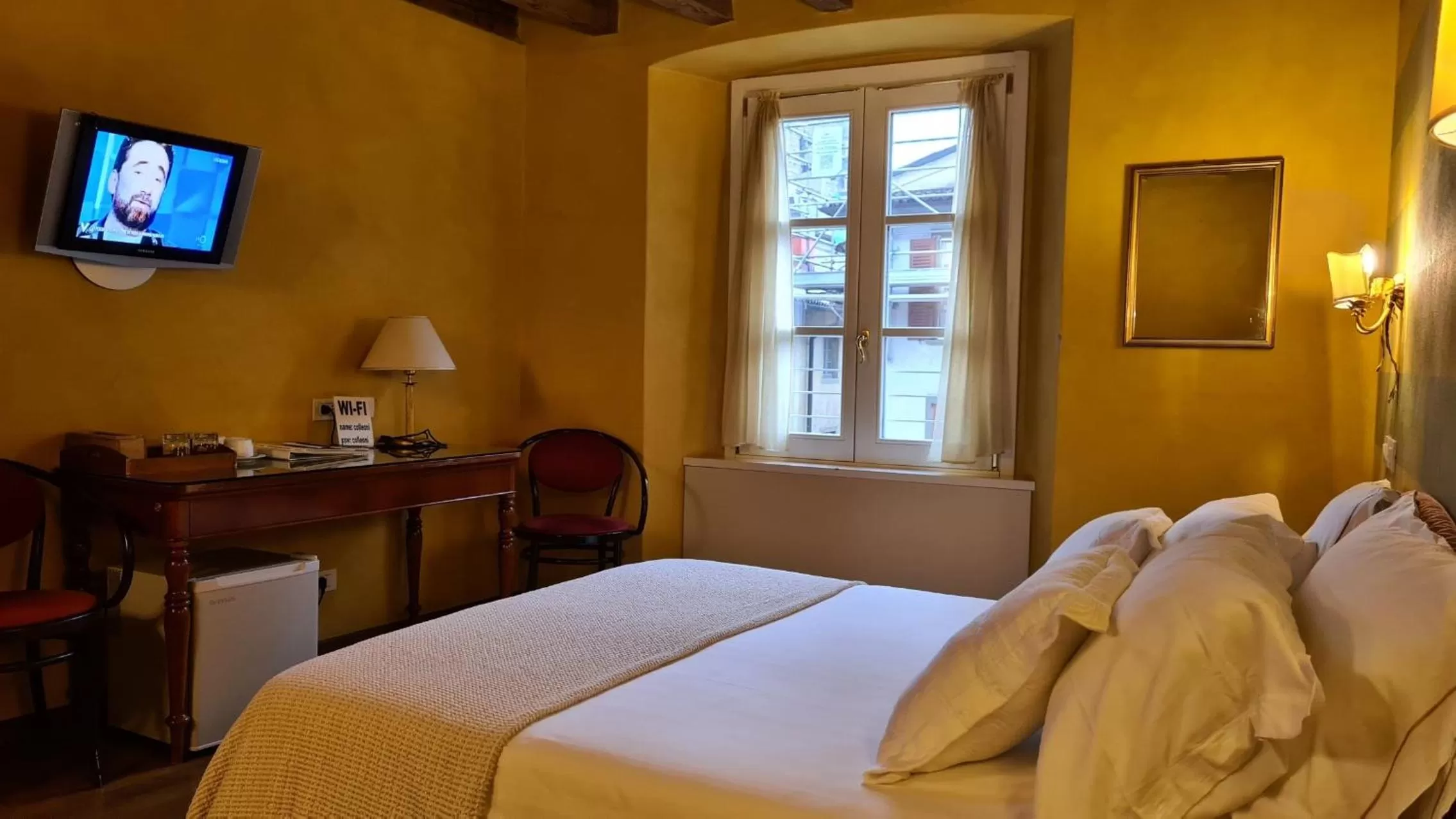 Classic Double Room in Hotel Piazza Vecchia
