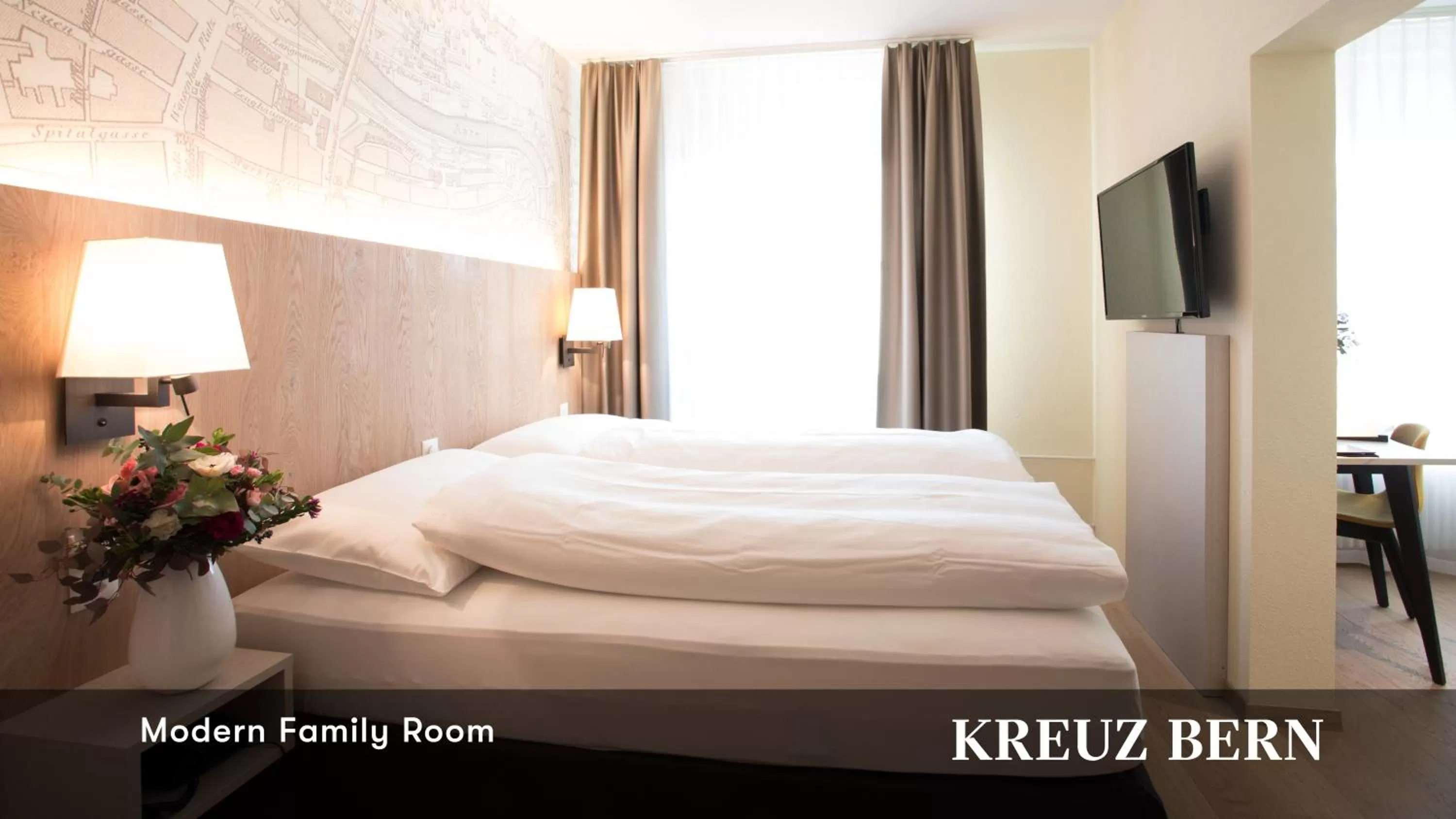 Photo of the whole room, Bed in Kreuz Bern Modern City Hotel