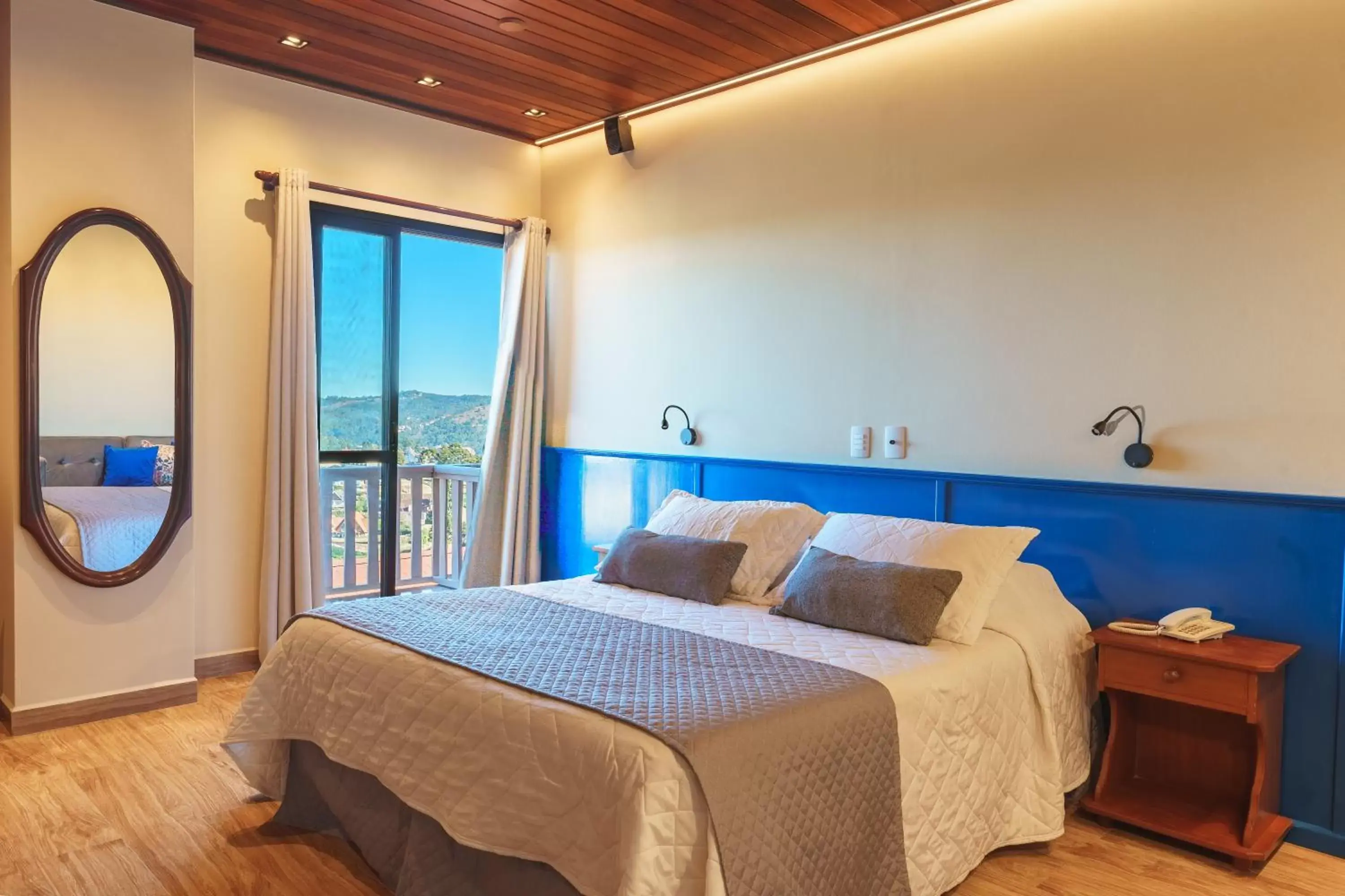 Luxury Room with Balcony - Chalet in Pousada Recanto Almeida Luxury Room with Balcony - Chalet in Pousada Recanto Almeida