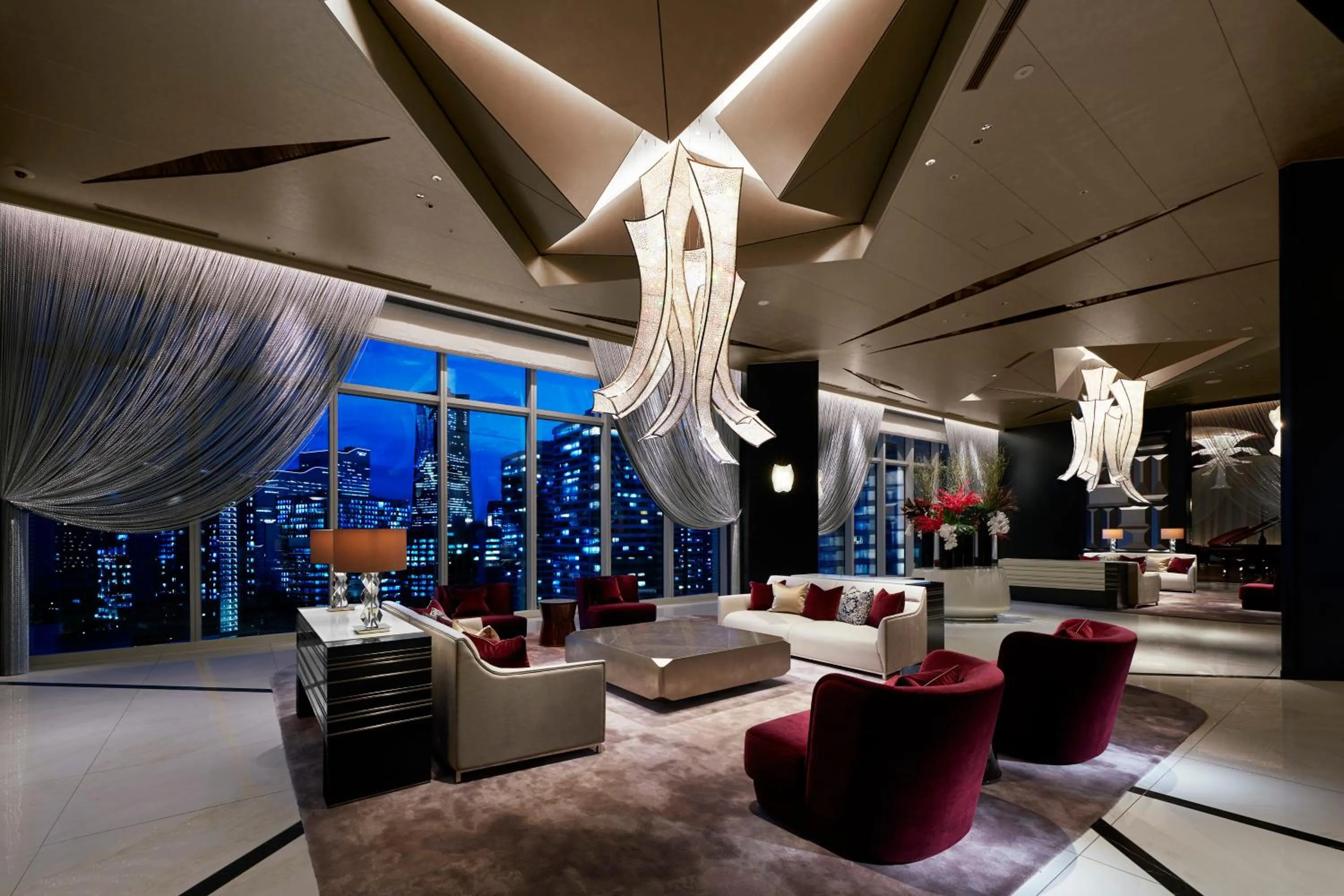 Lobby or reception in The Kahala Hotel & Resort Yokohama