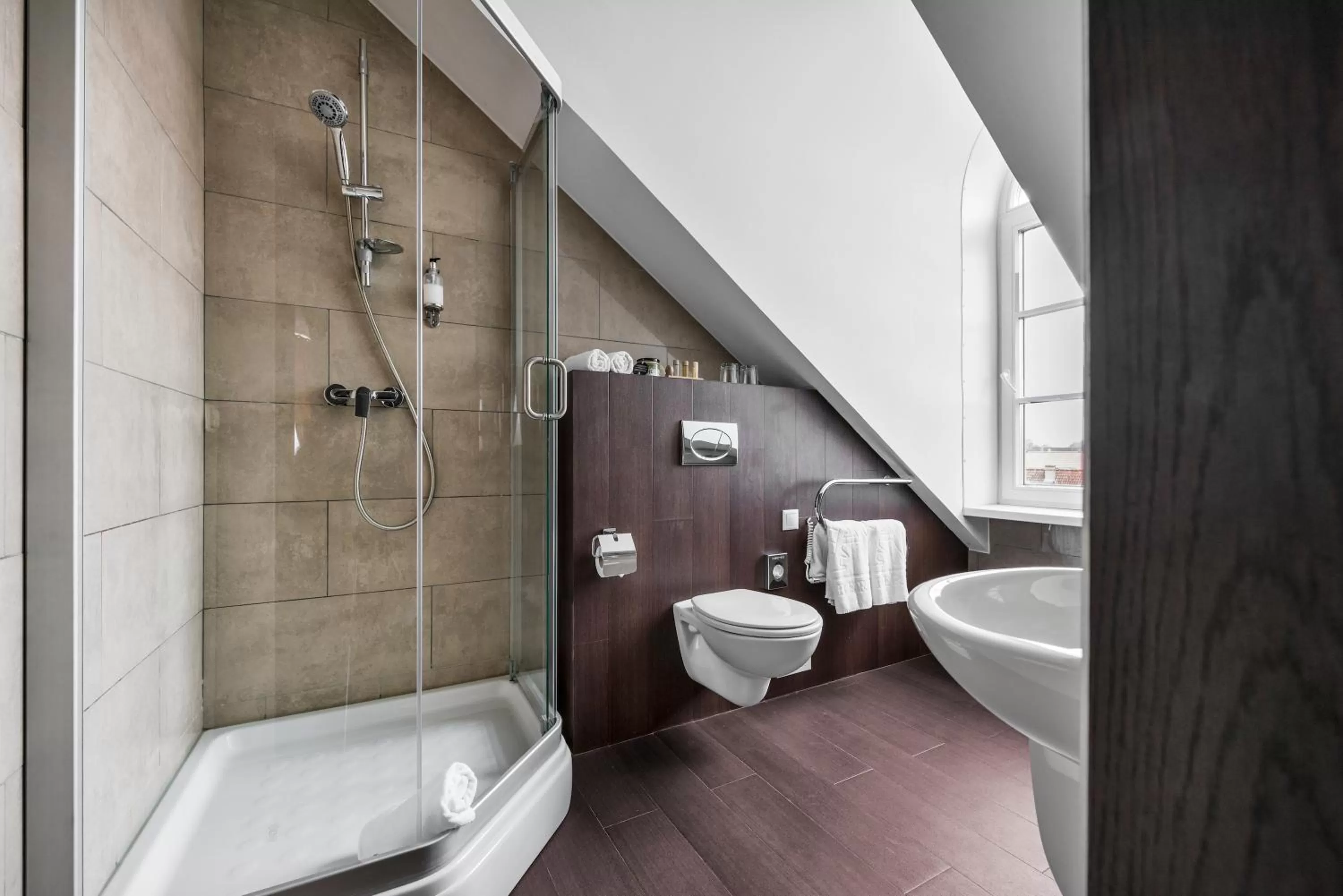 Shower in Amberton Cozy Hotel Kaunas