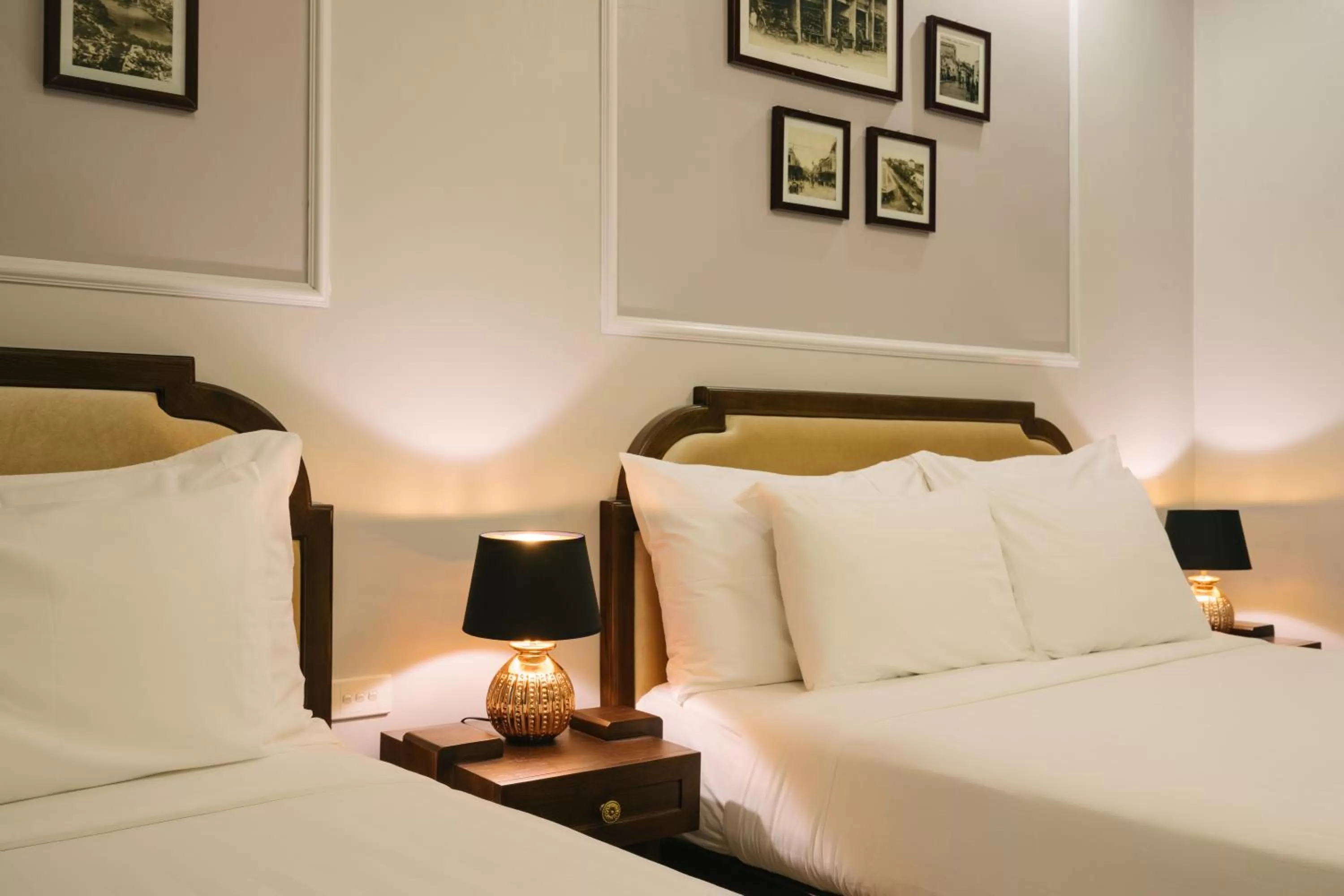 Bed in La Palm Hotel