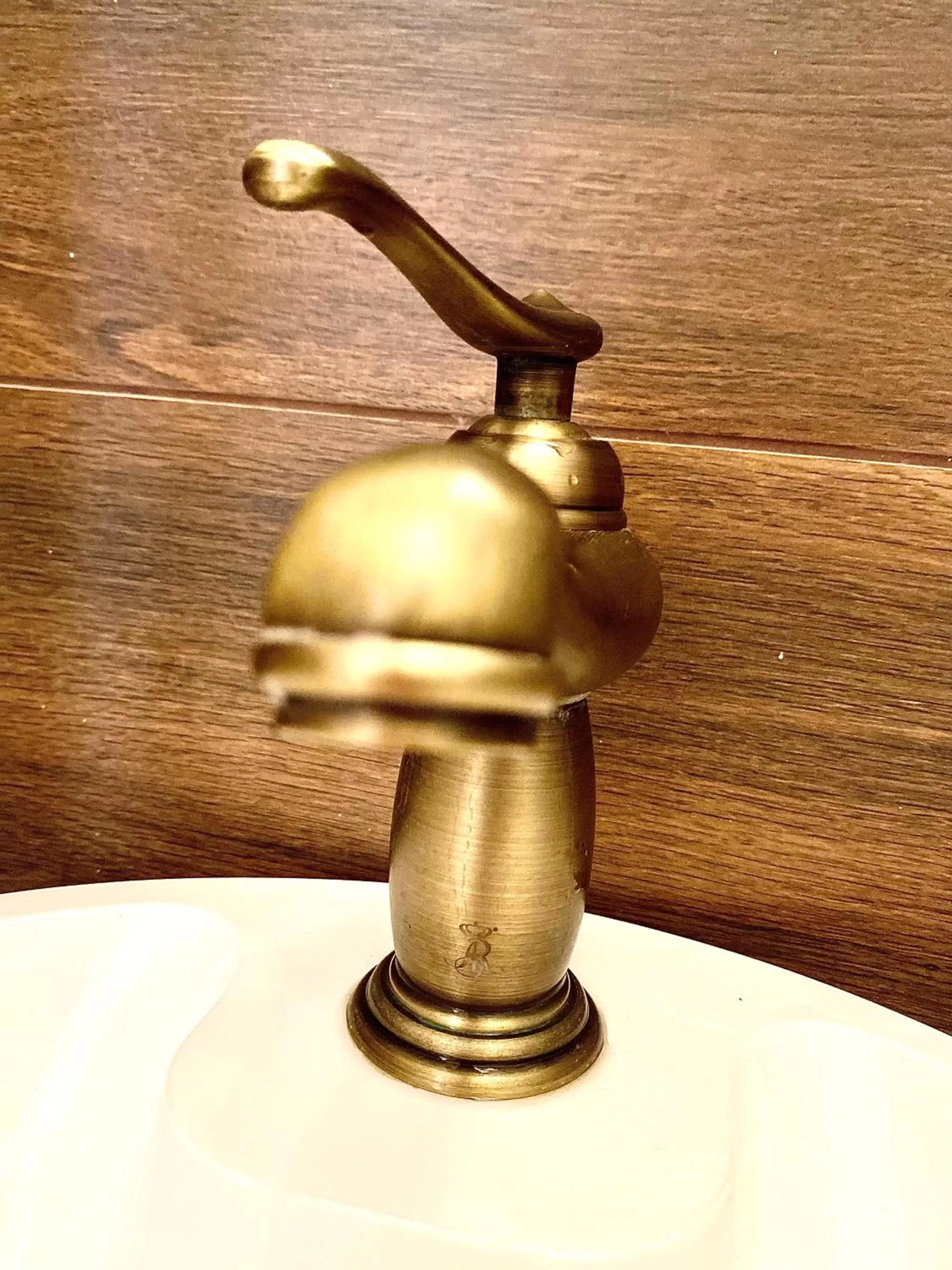 Pokoje w Starej Karczmie - by Upstairs