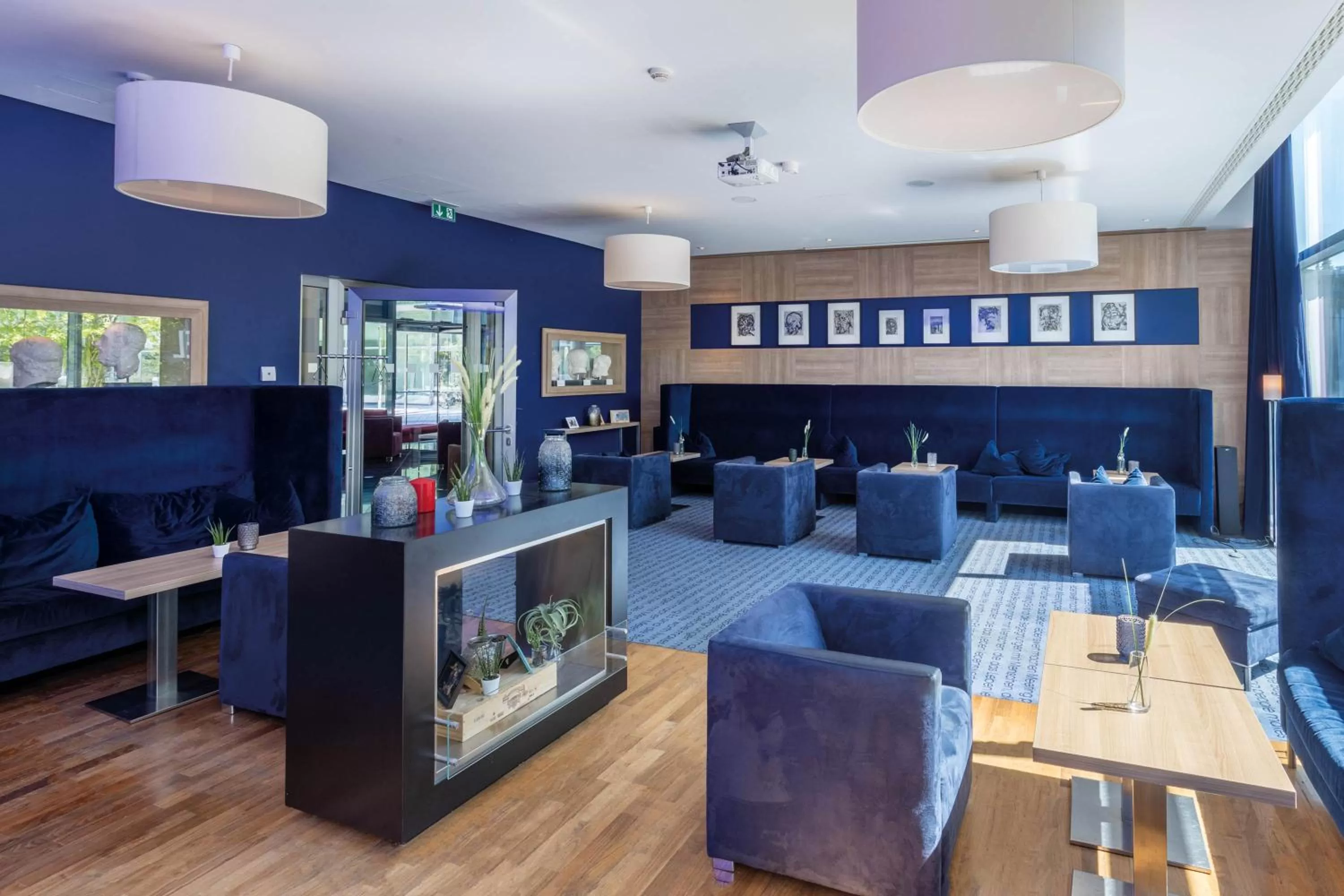 Lounge or bar in Seminaris CampusHotel Berlin