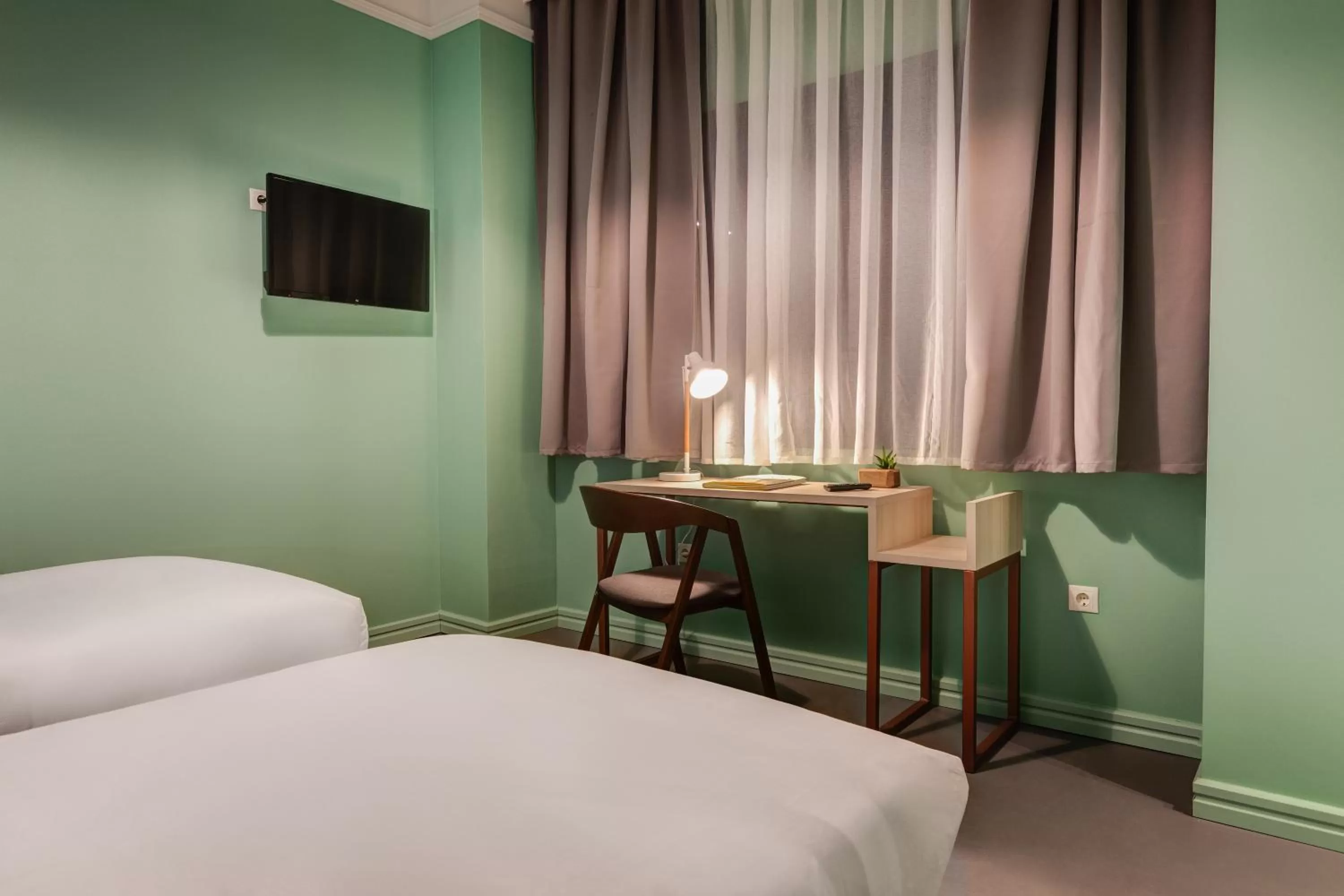 Night, Bed in Colors Urban Hotel Thessaloniki